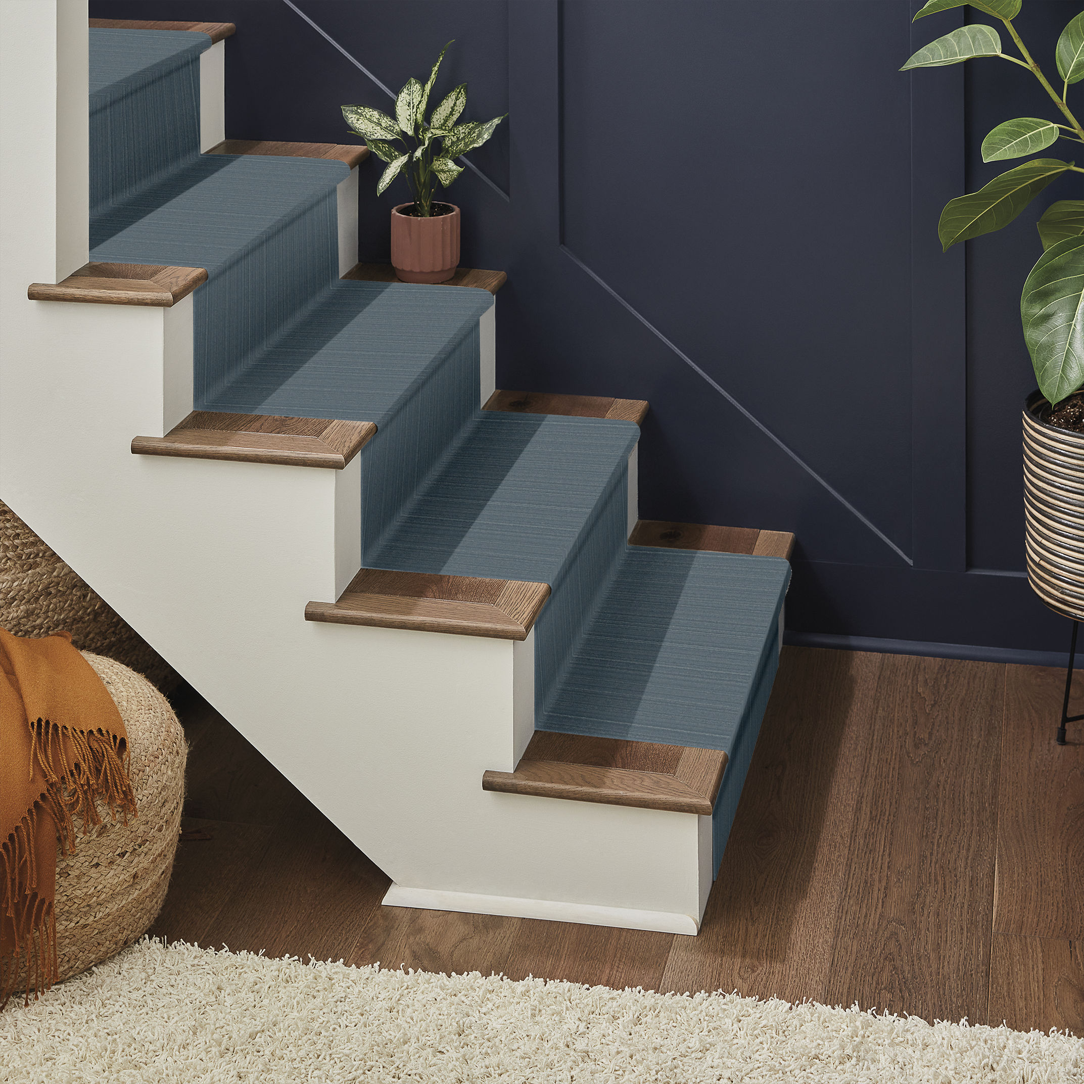 MAGNIFIQUE PARISIAN BLUE ROOM