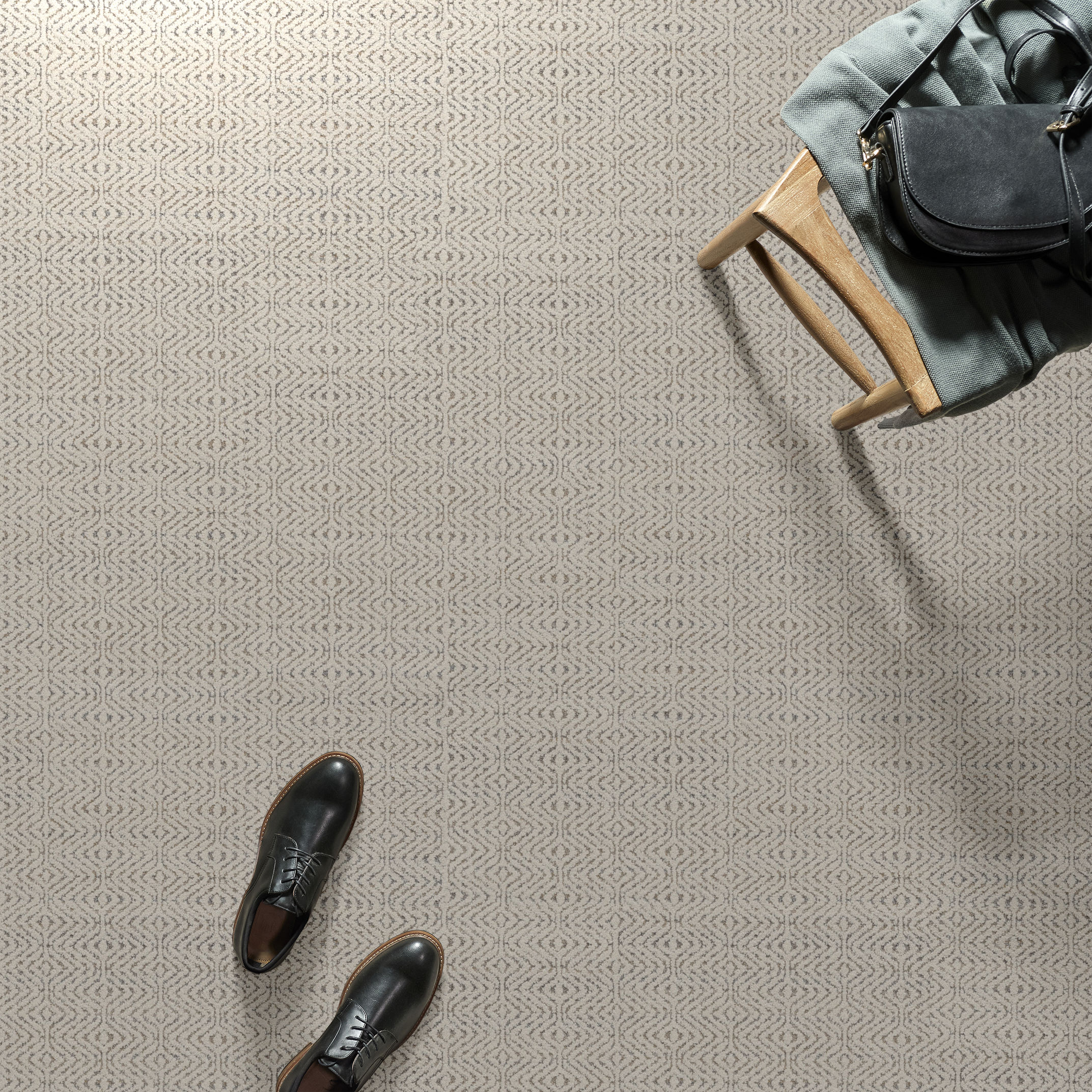 DELIGHT IVORY METALLIC ROOM