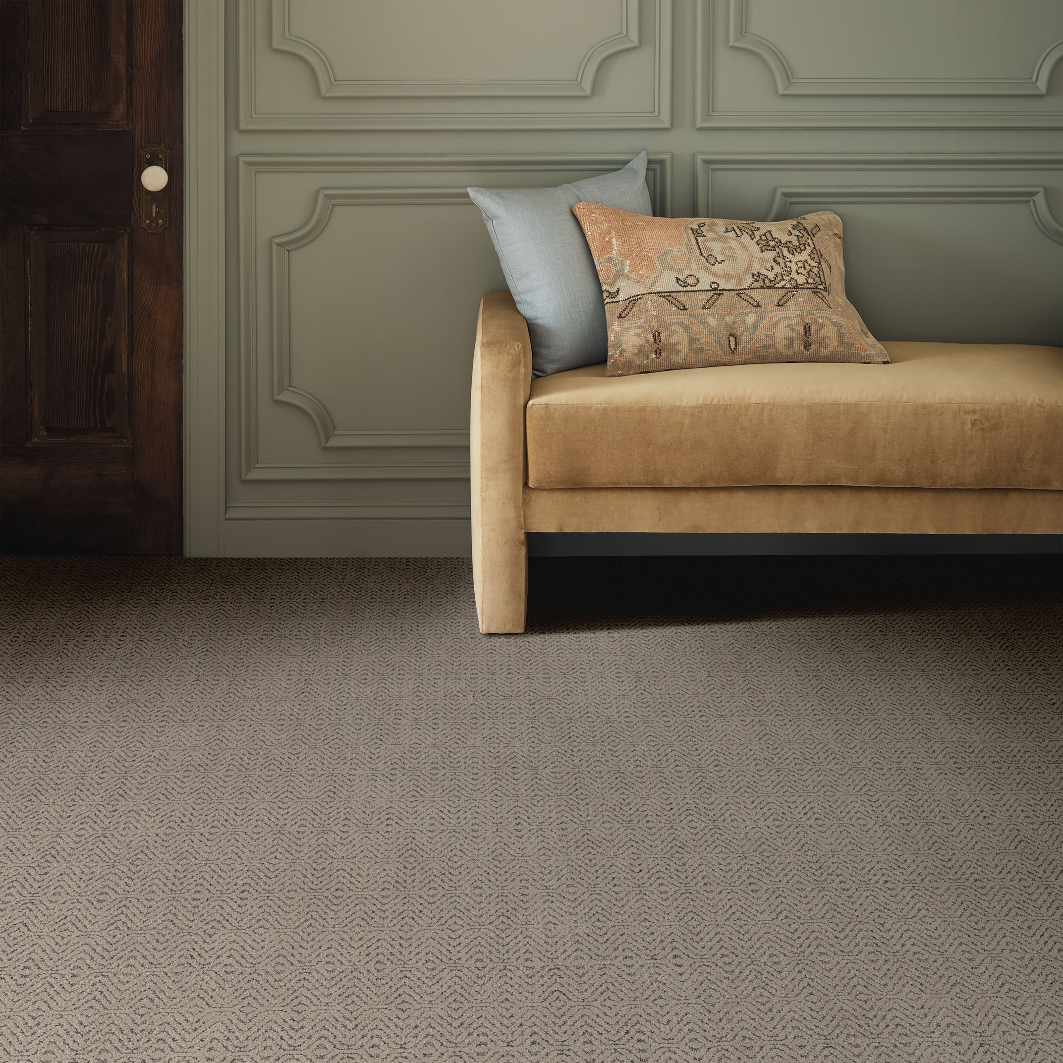 DELIGHT CHIC TAUPE ROOM