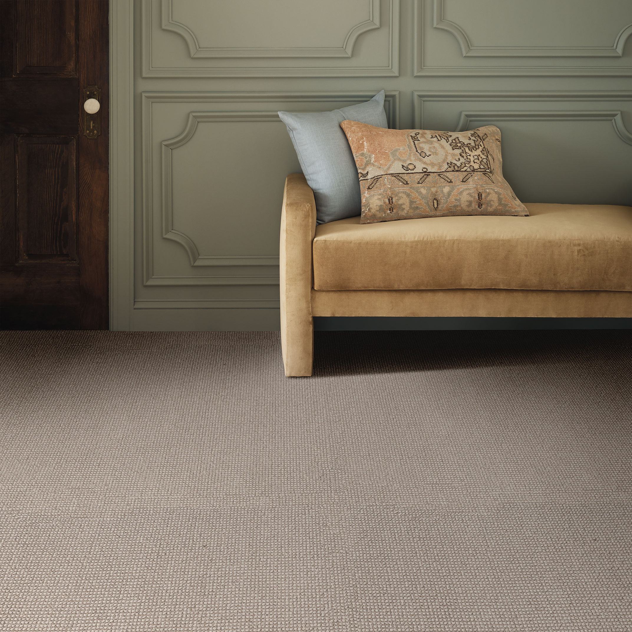 ALLURING CASHMERE ROOM