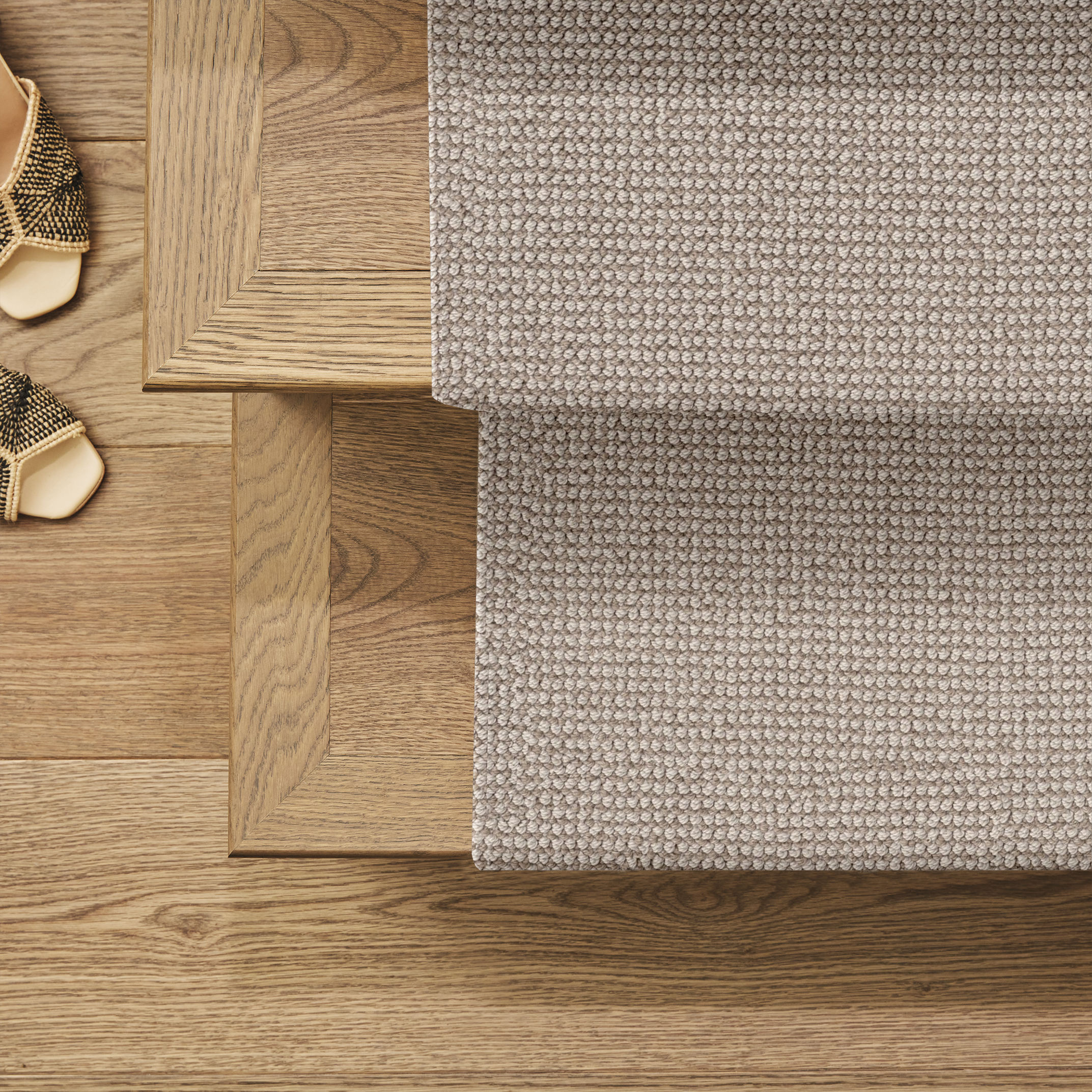 ALLURING CASHMERE ROOM