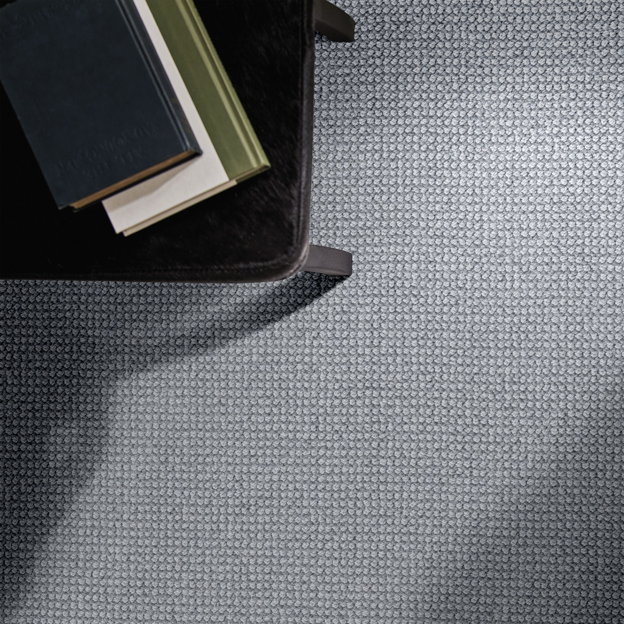 ALLURING OPALINE ROOM