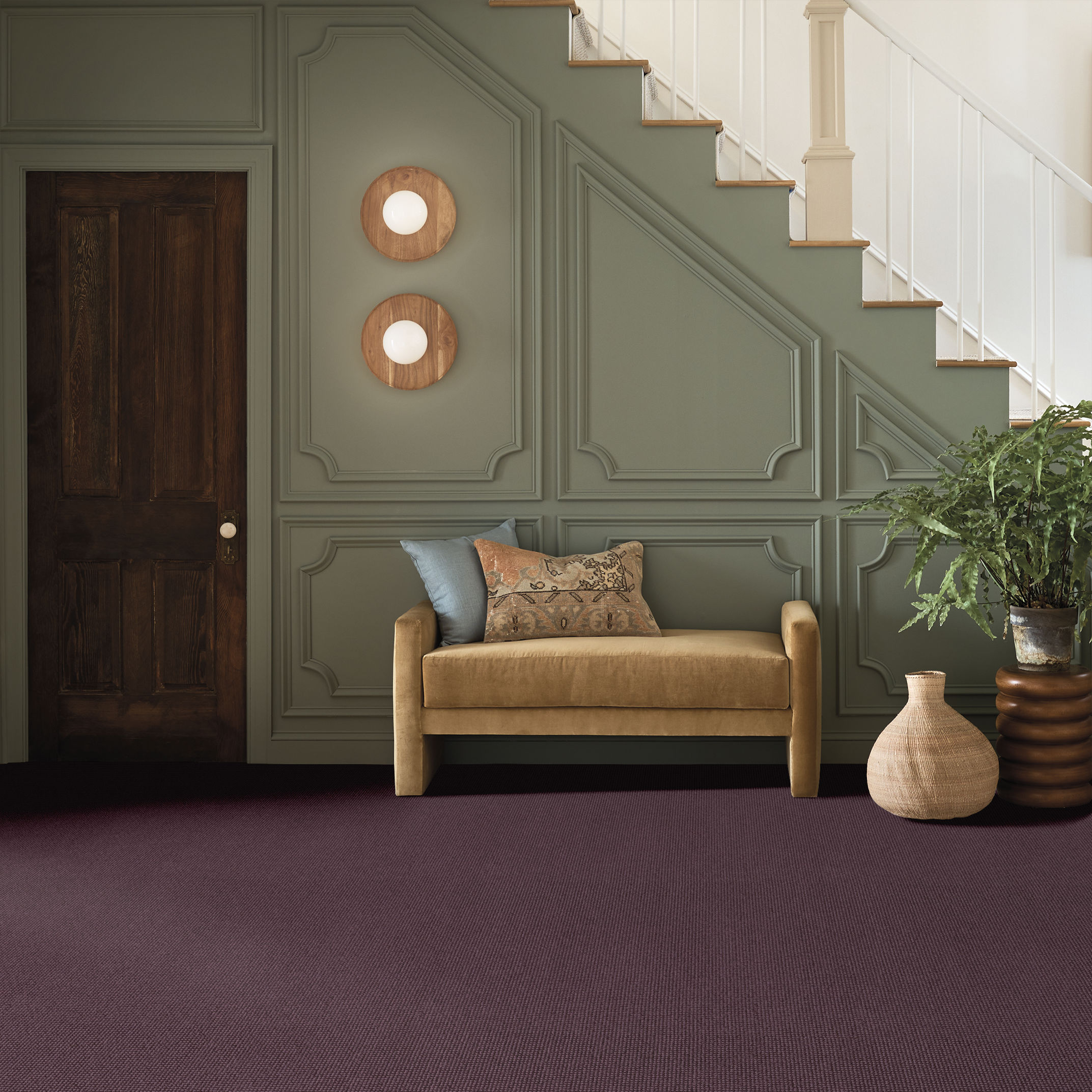 ALLURING PLUMWOOD ROOM