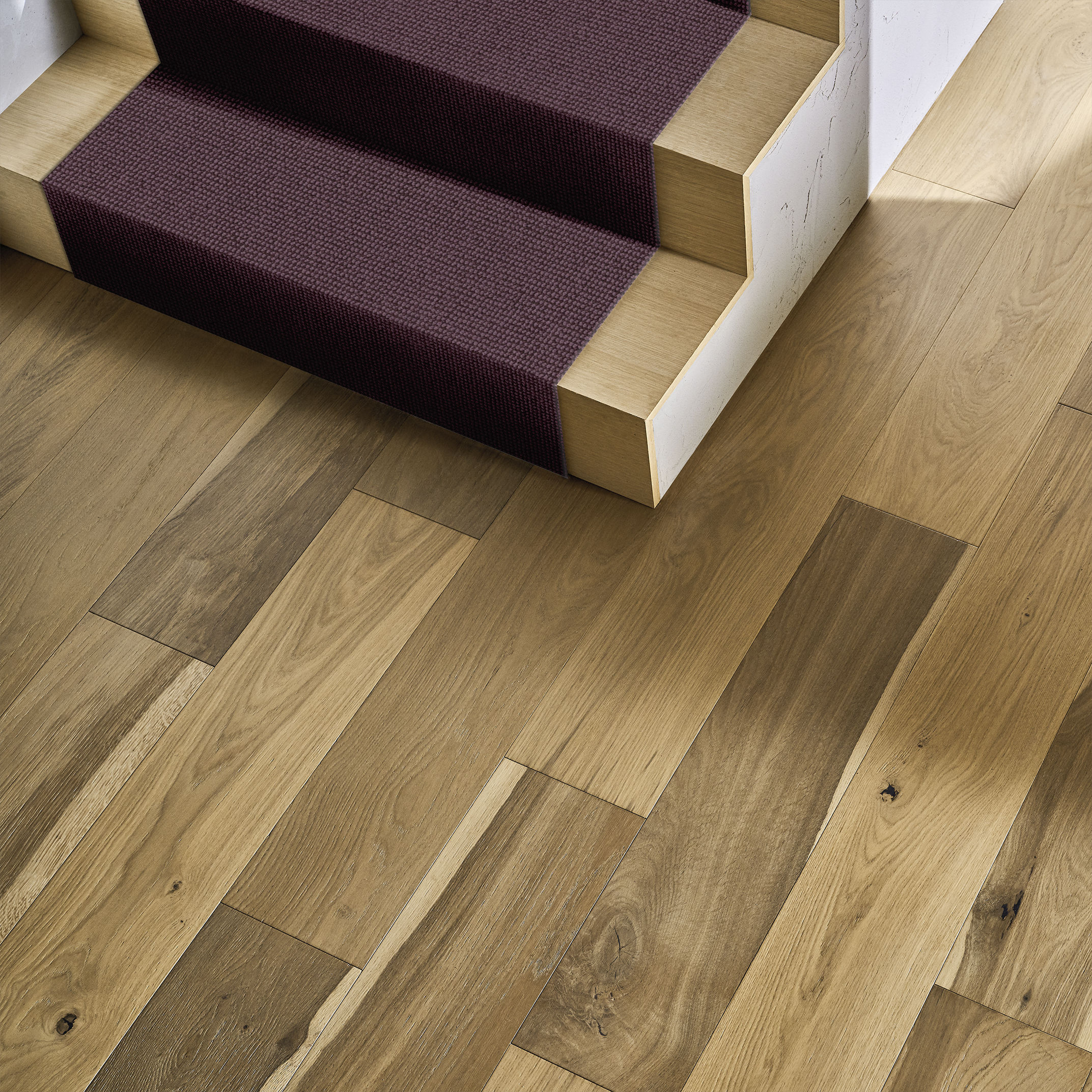 ALLURING PLUMWOOD ROOM