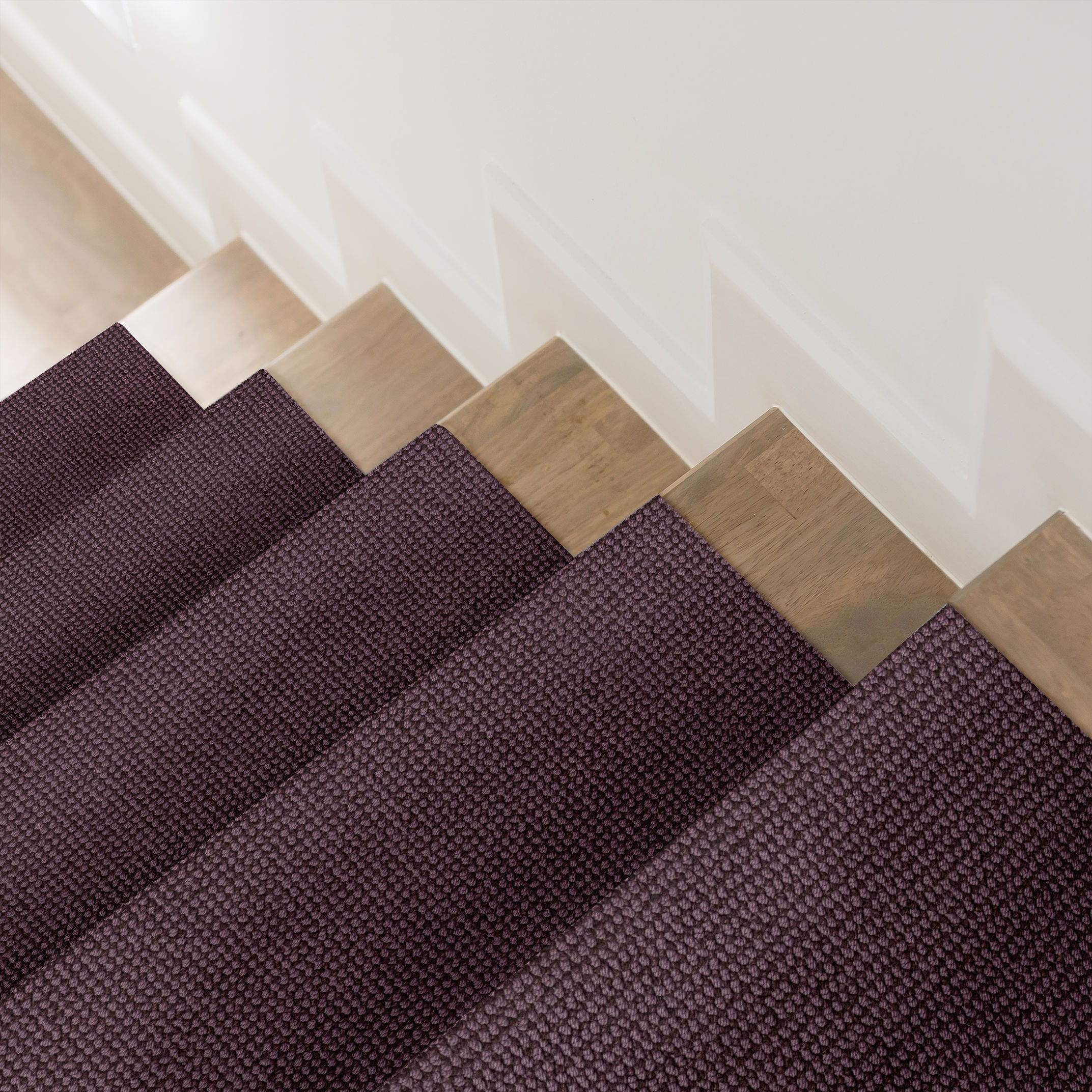 ALLURING PLUMWOOD ROOM