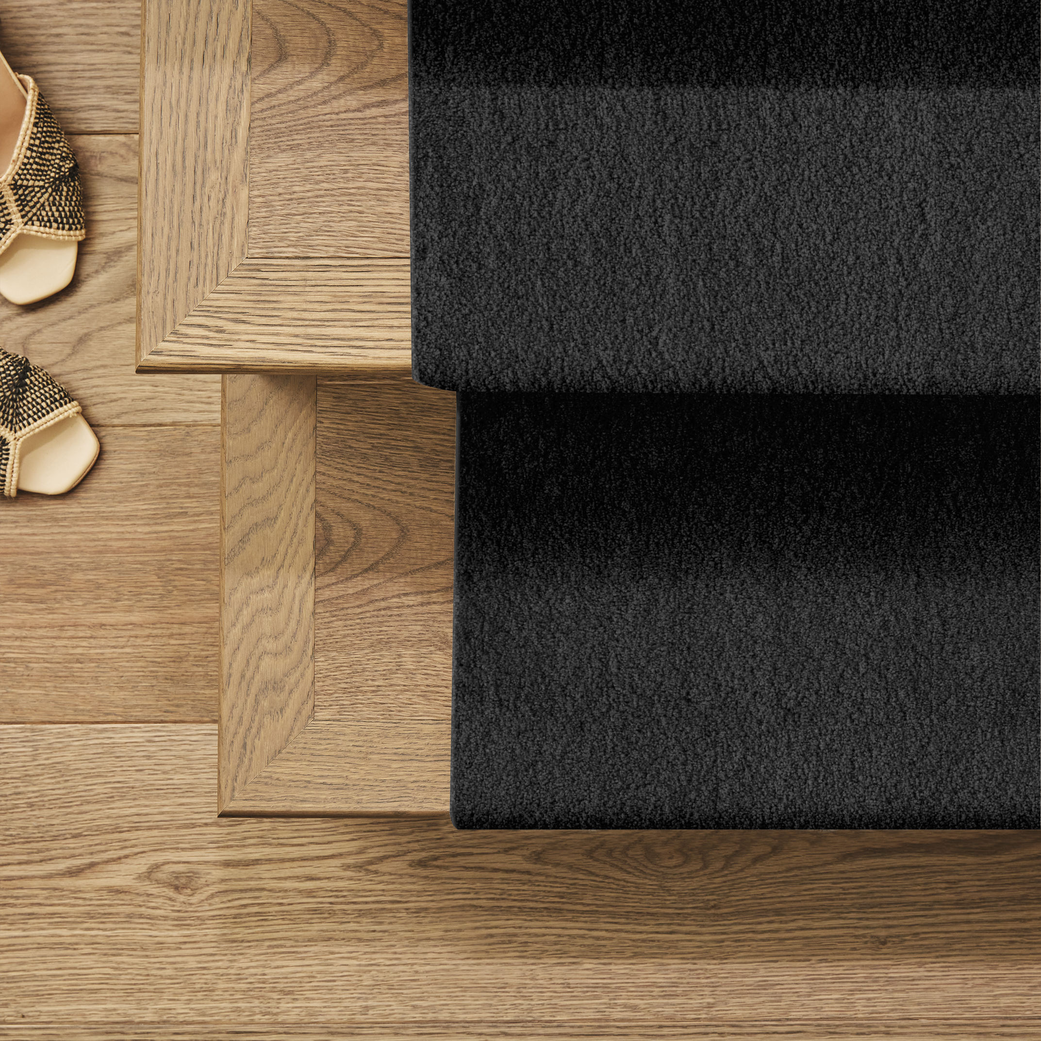 LUXE FEEL II BLACKOUT ROOM