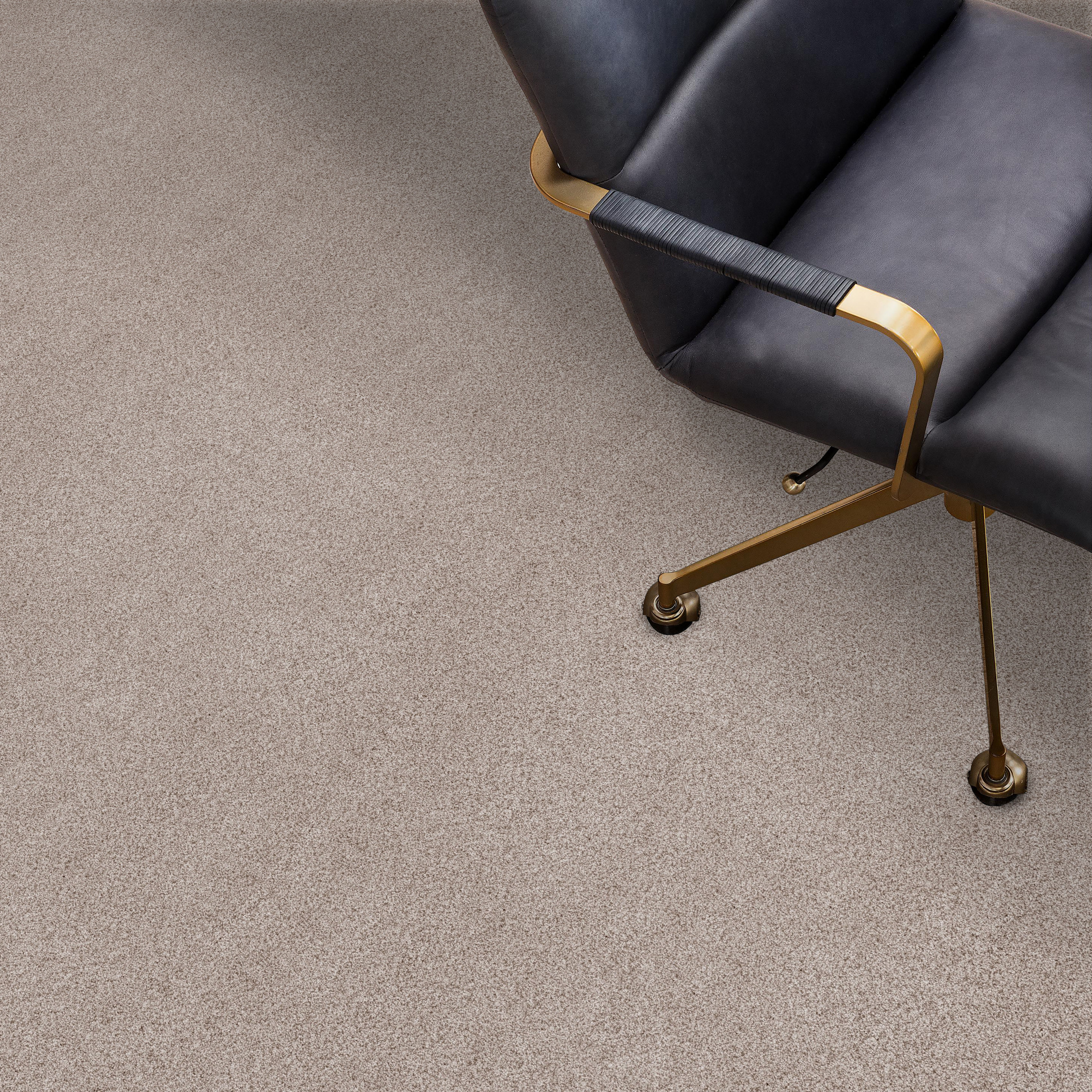 SUMPTUOUS II GRANITE DUST ROOM in room