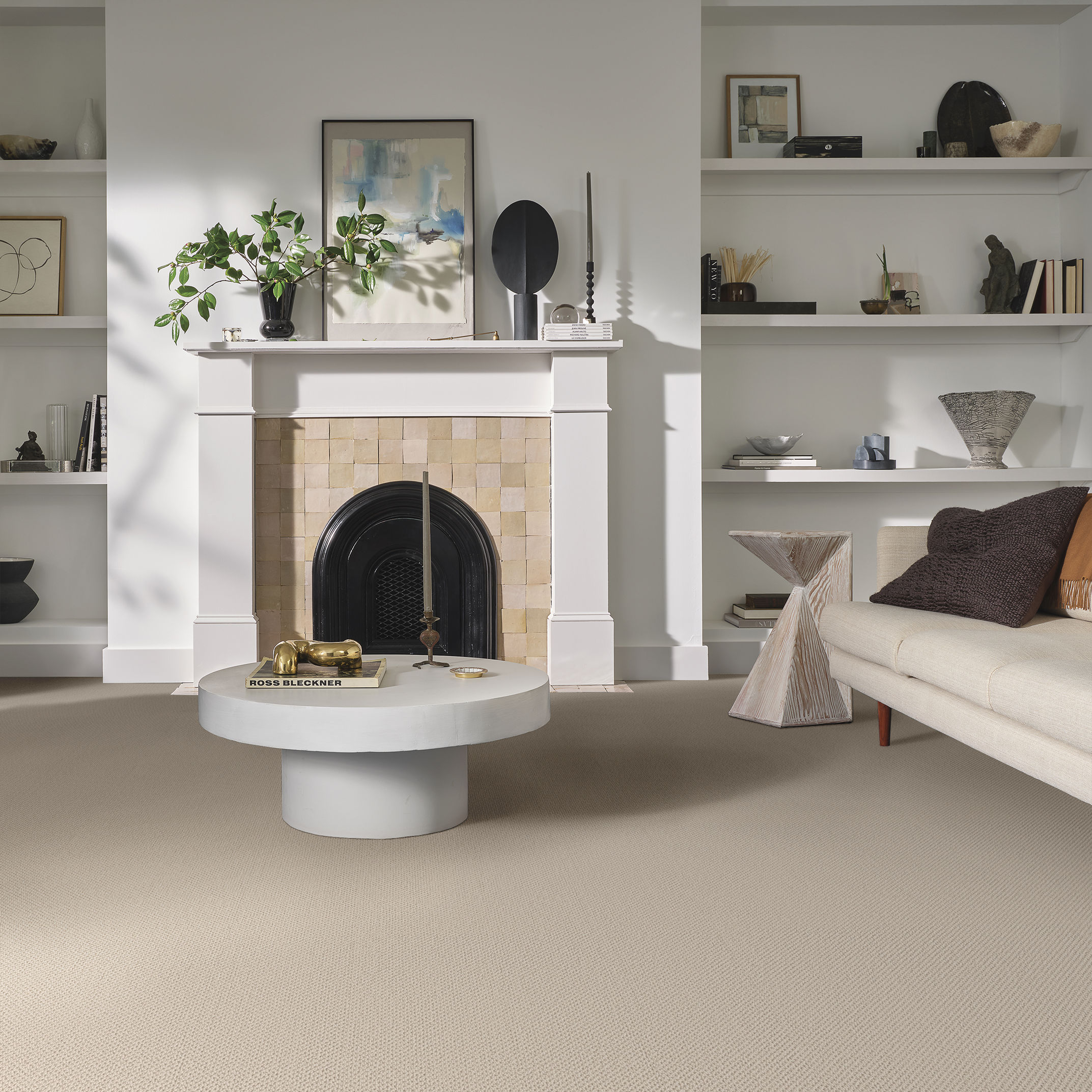 GRACIOUS ALABASTER ROOM