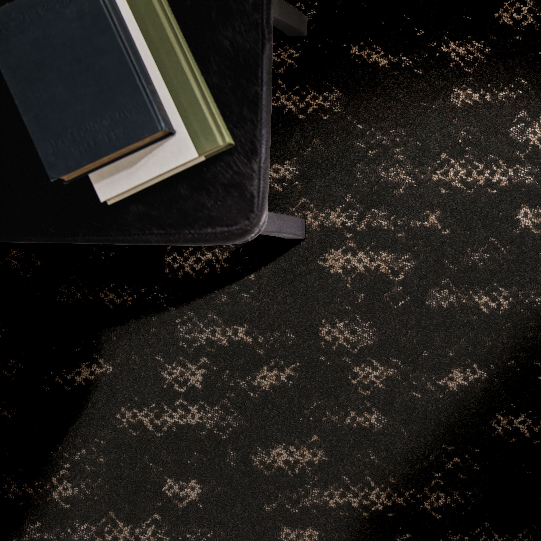 EVOKE DARK ROAST ROOM