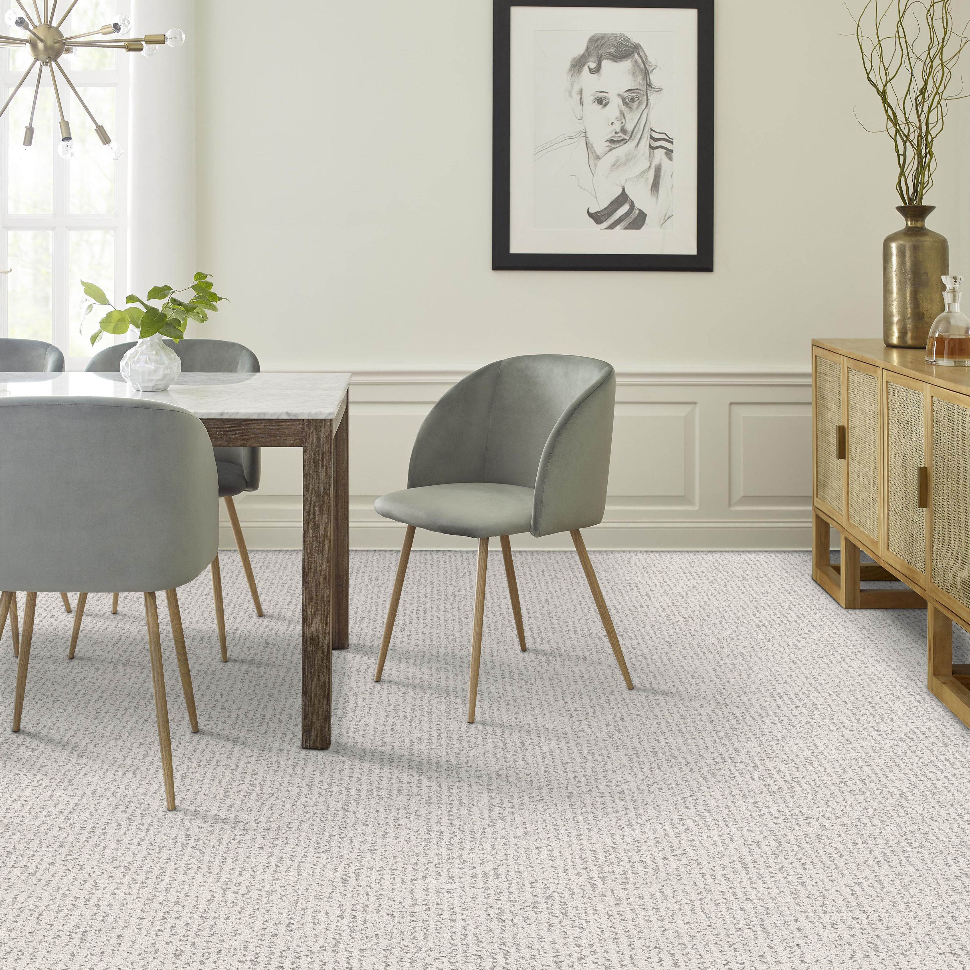 TANGENT FIRST FROST ROOM in room