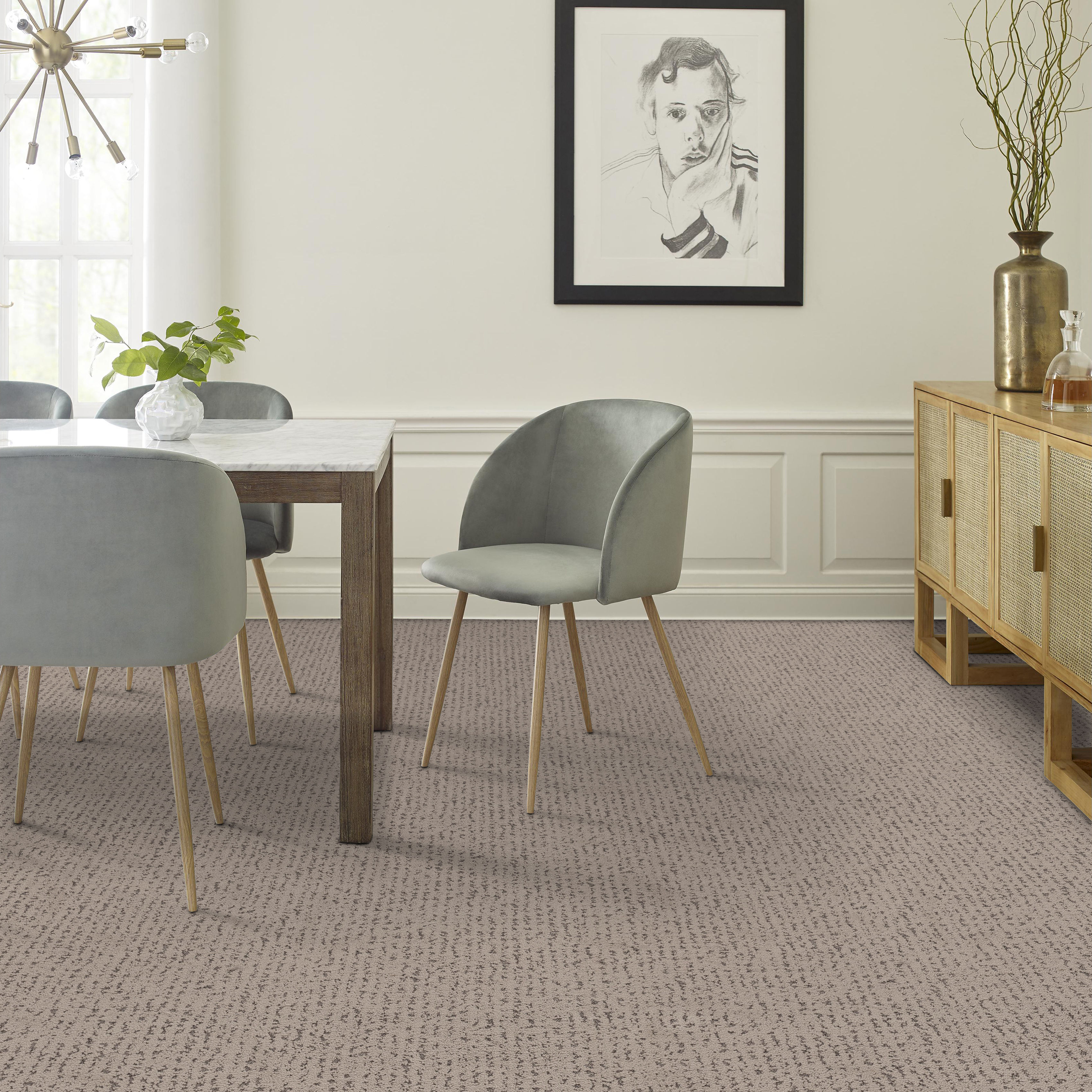 TANGENT MOCHA ROOM in room