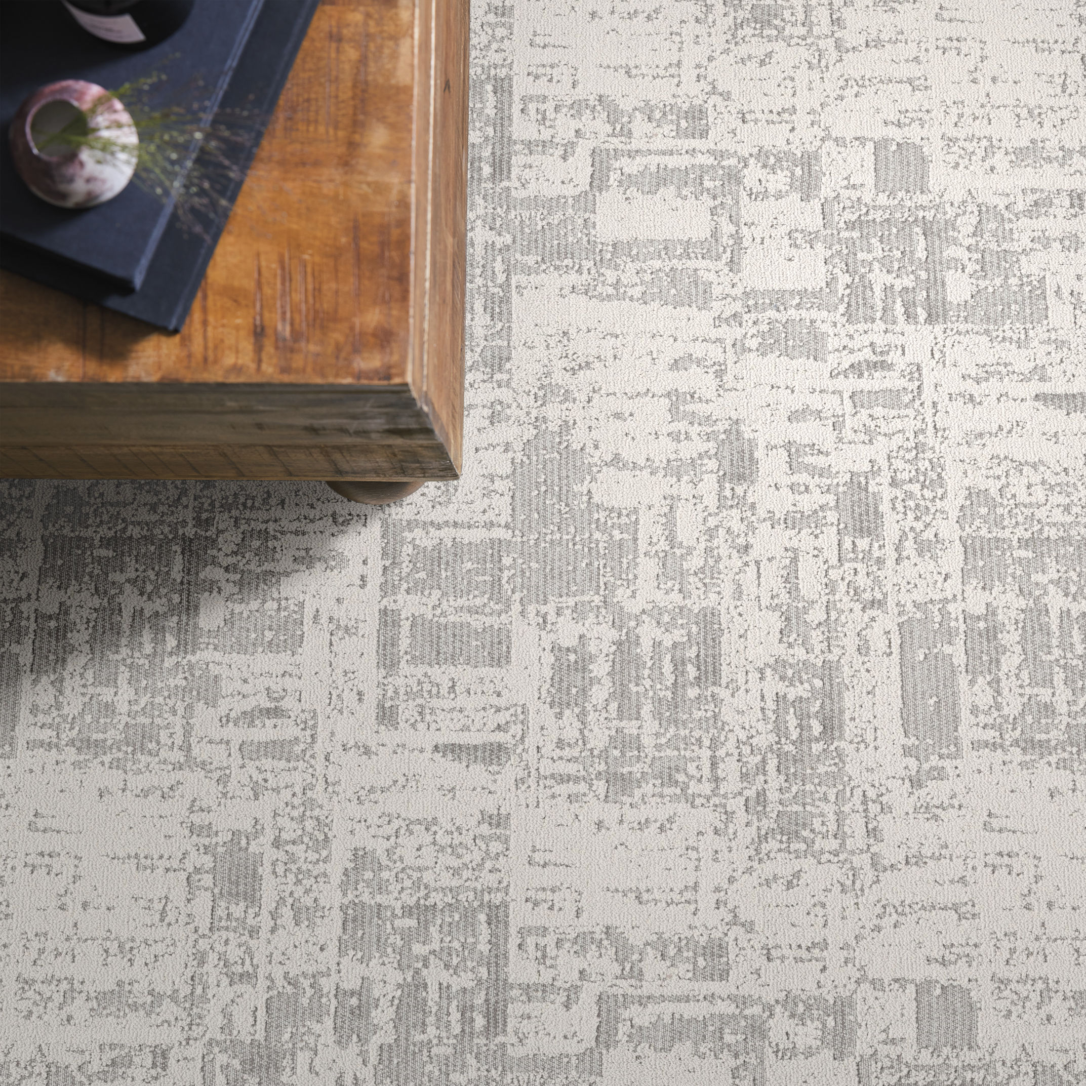 DISCOVER FIRST FROST ROOM