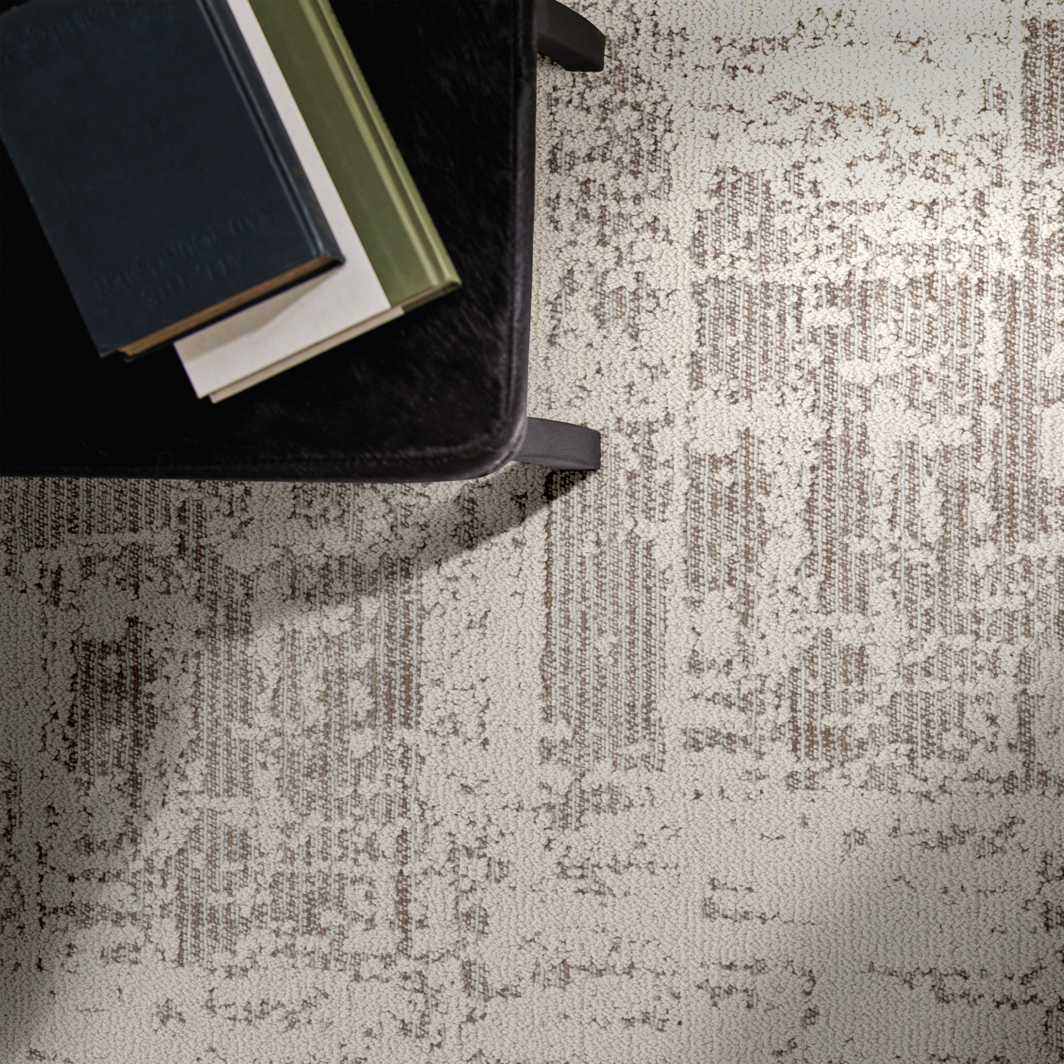 DISCOVER CANVAS ROOM