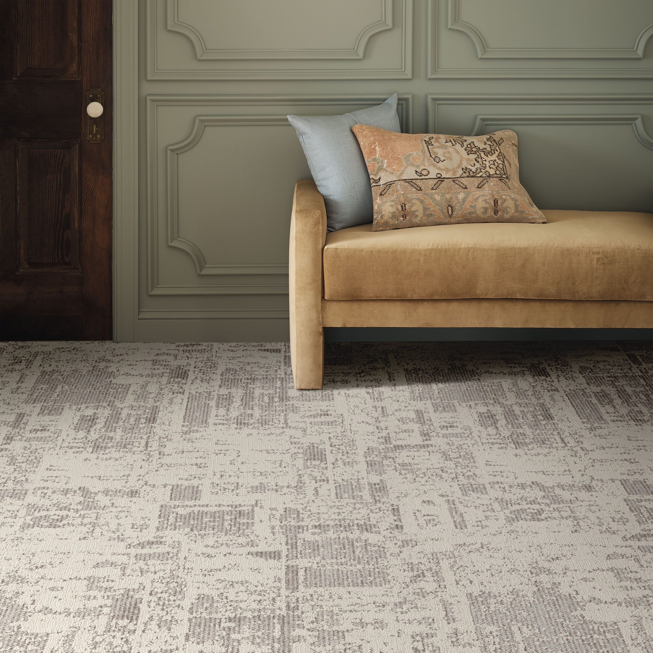 DISCOVER CANVAS ROOM