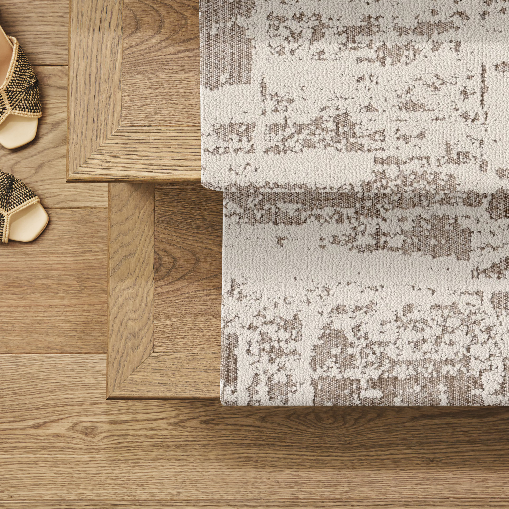 DISCOVER VINTAGE FIND ROOM