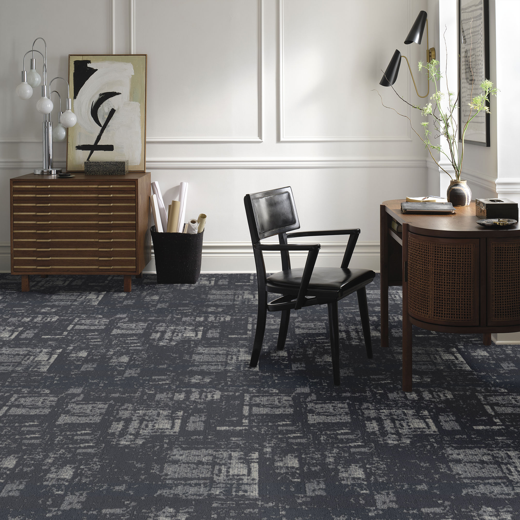 DISCOVER WASHED NAVY ROOM