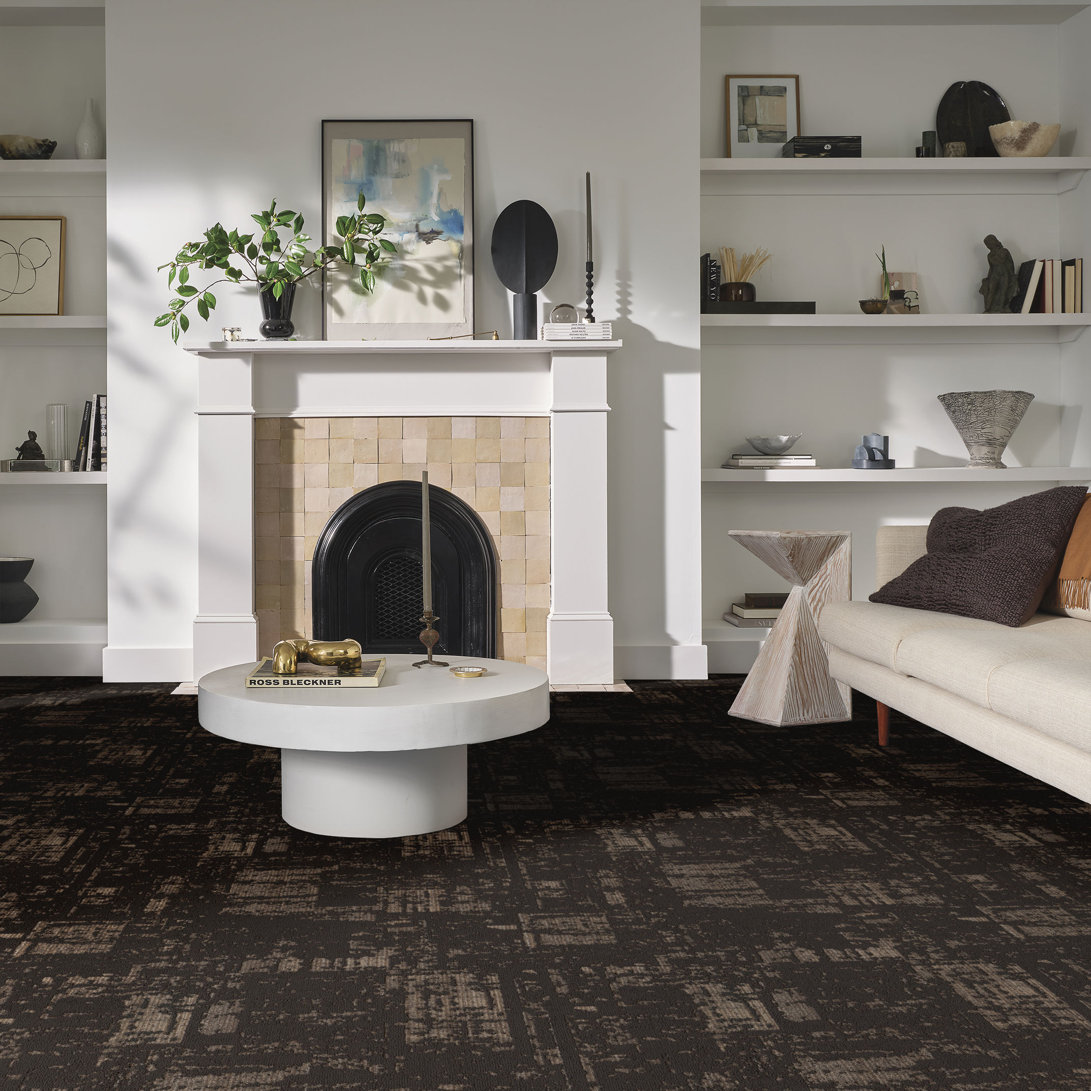 DISCOVER DARK ROAST ROOM