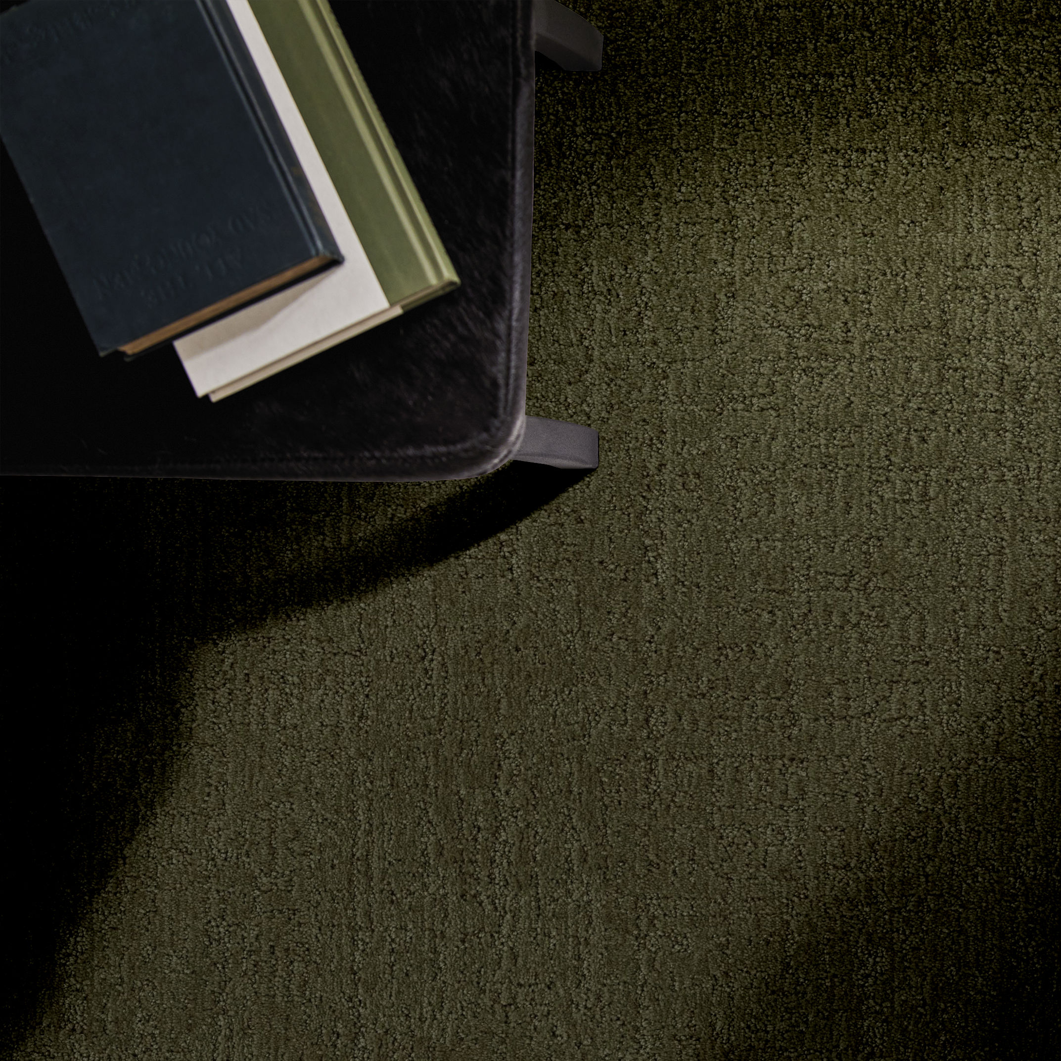 INDULGENT OLIVE TREE ROOM