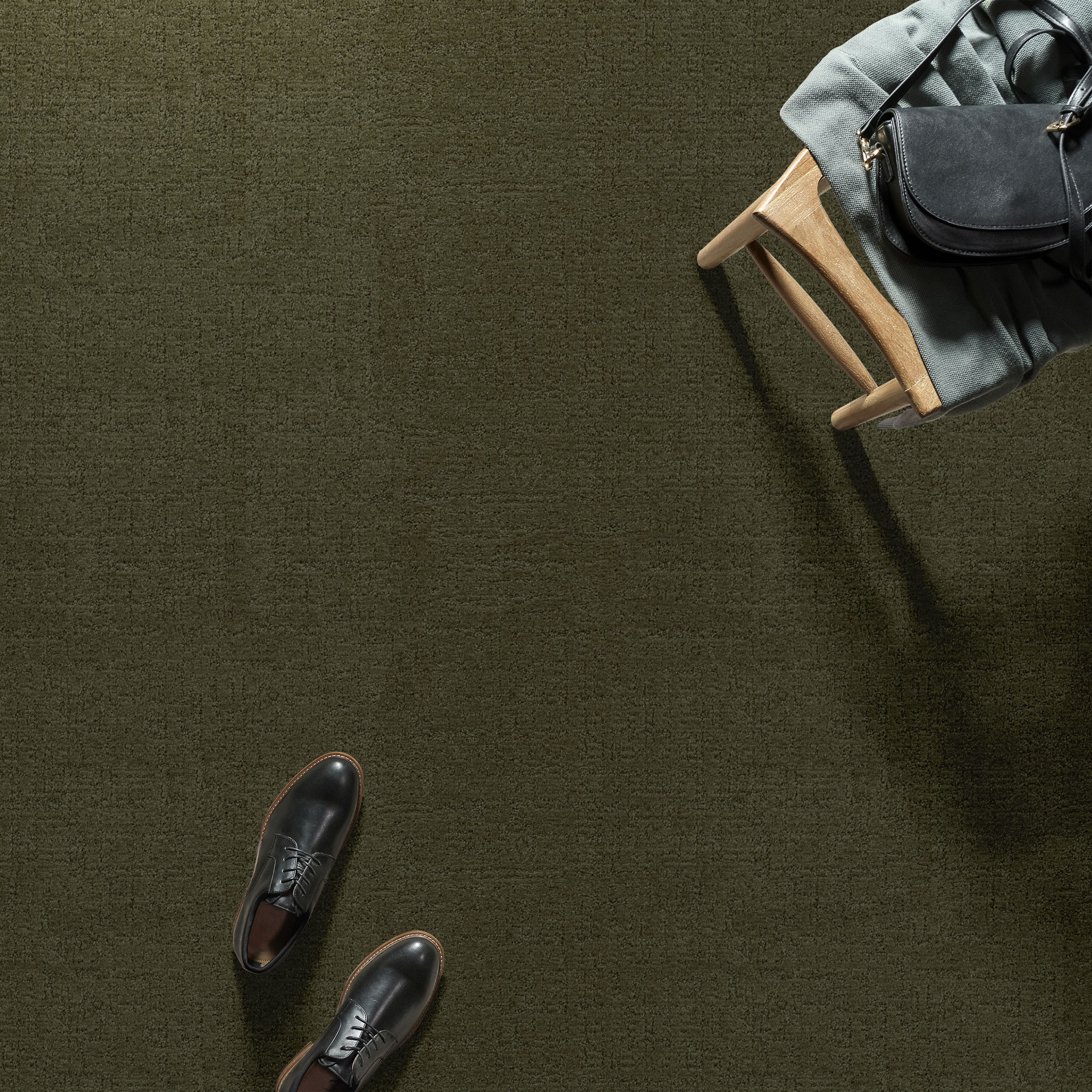 INDULGENT OLIVE TREE ROOM