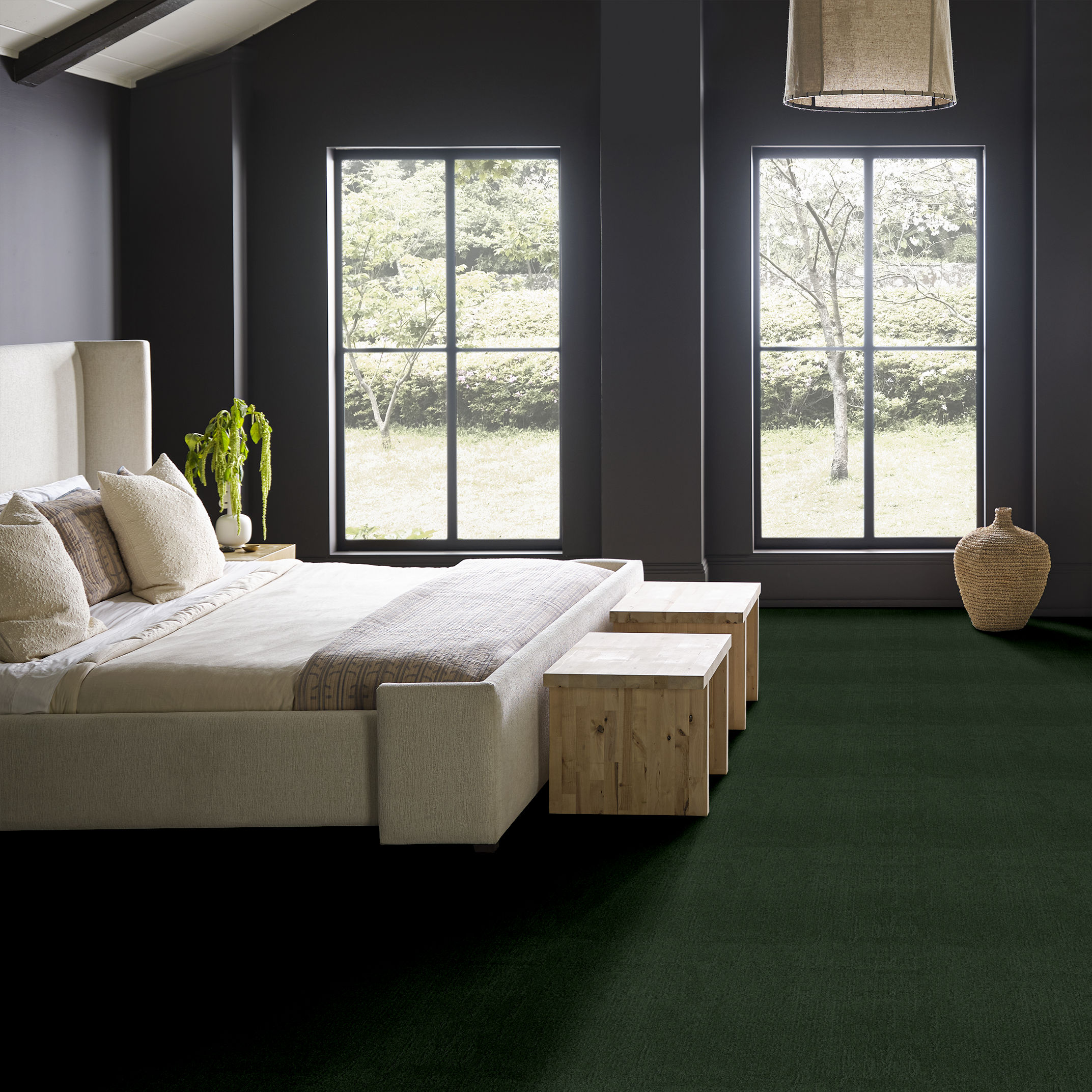 INDULGENT DEEP PINE ROOM