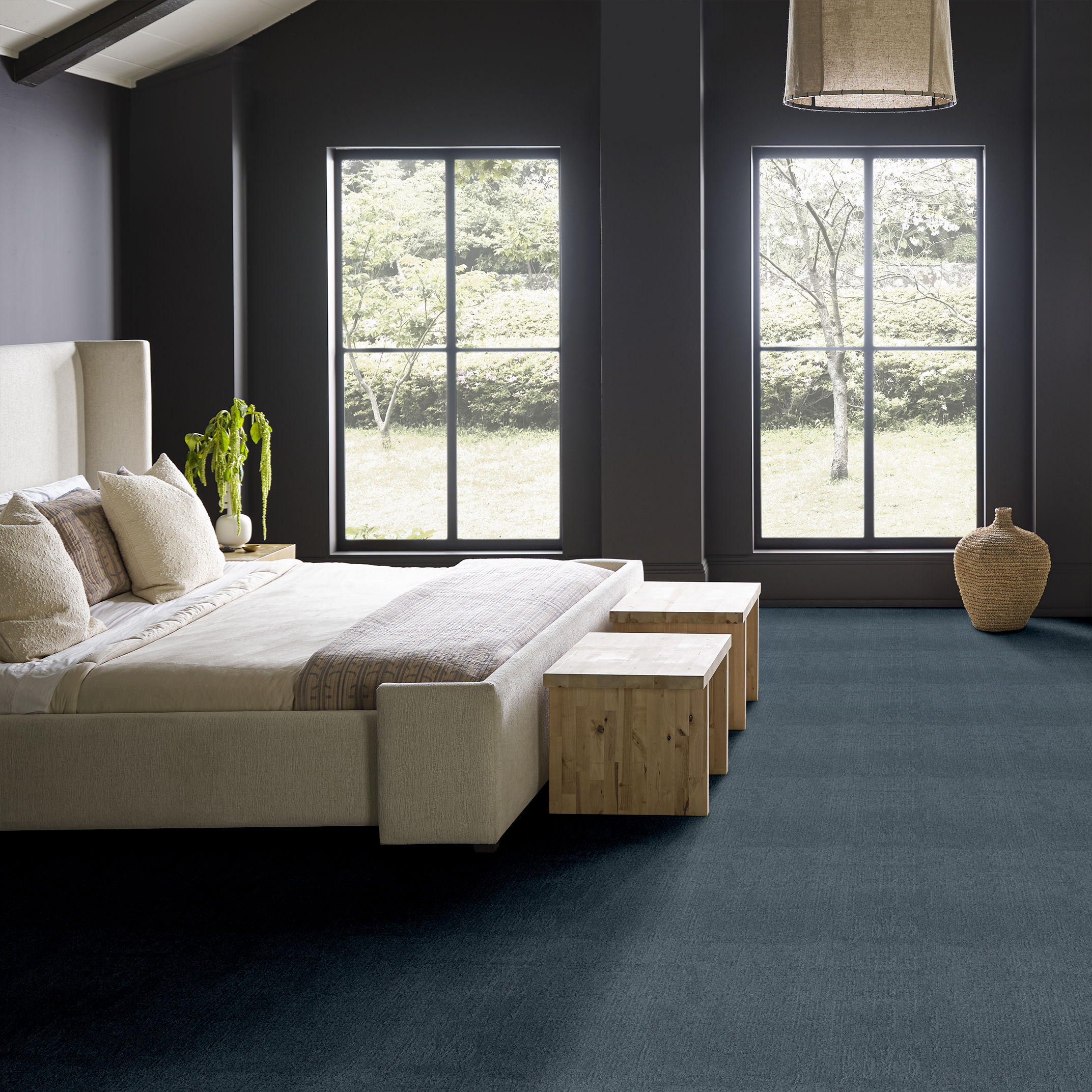 INDULGENT TIDAL POOL ROOM