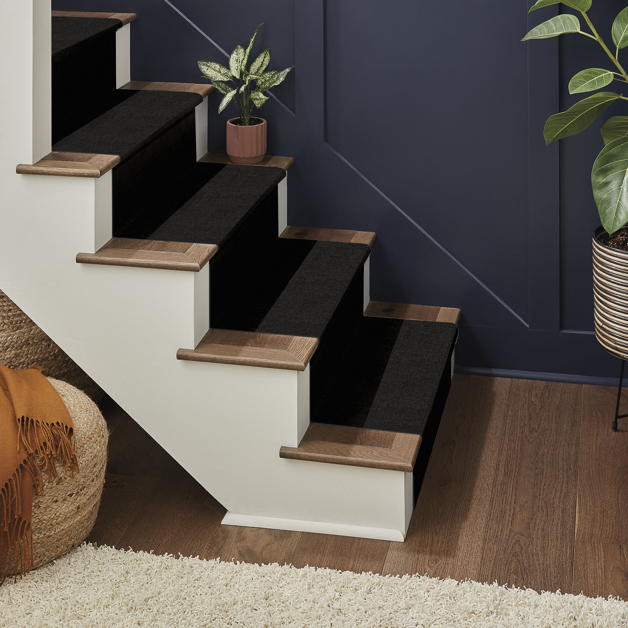 INDULGENT VIP LOUNGE ROOM