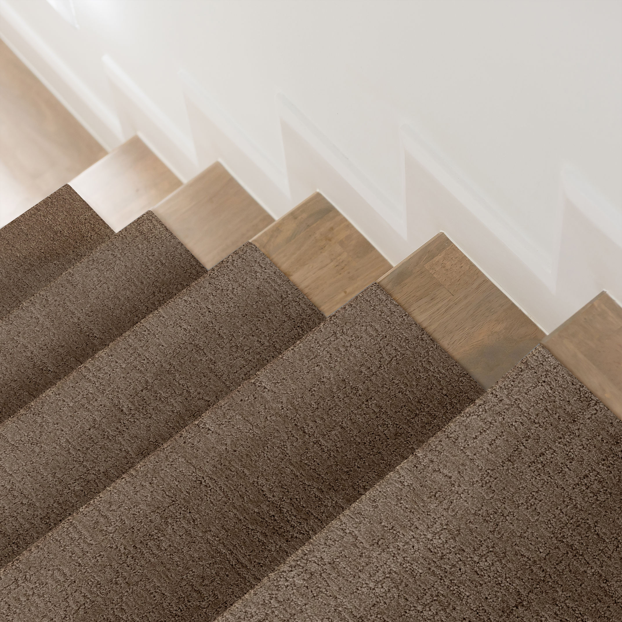 INDULGENT ARTISAN CRAFT ROOM