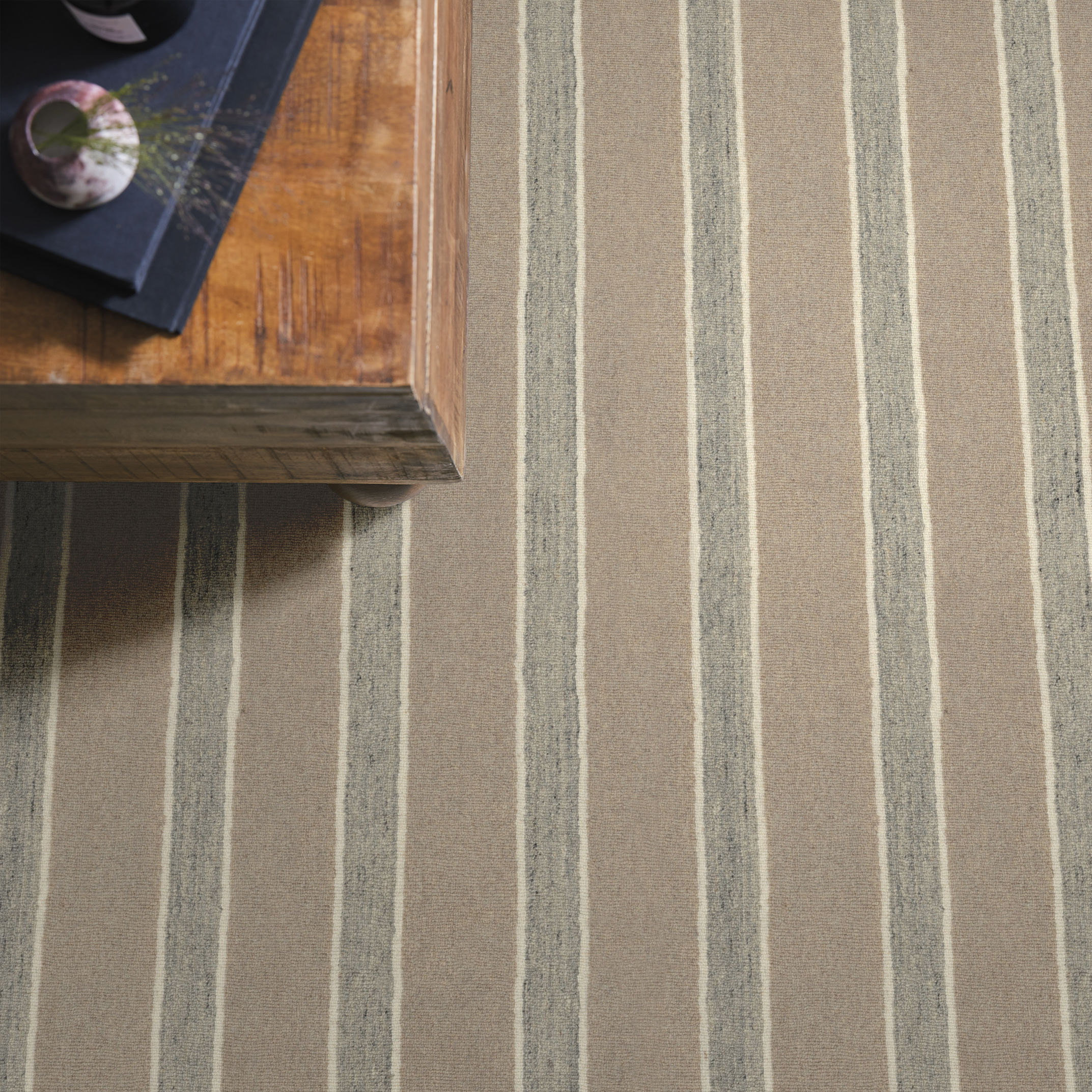 GALLERY GARDEN PATH ROOM