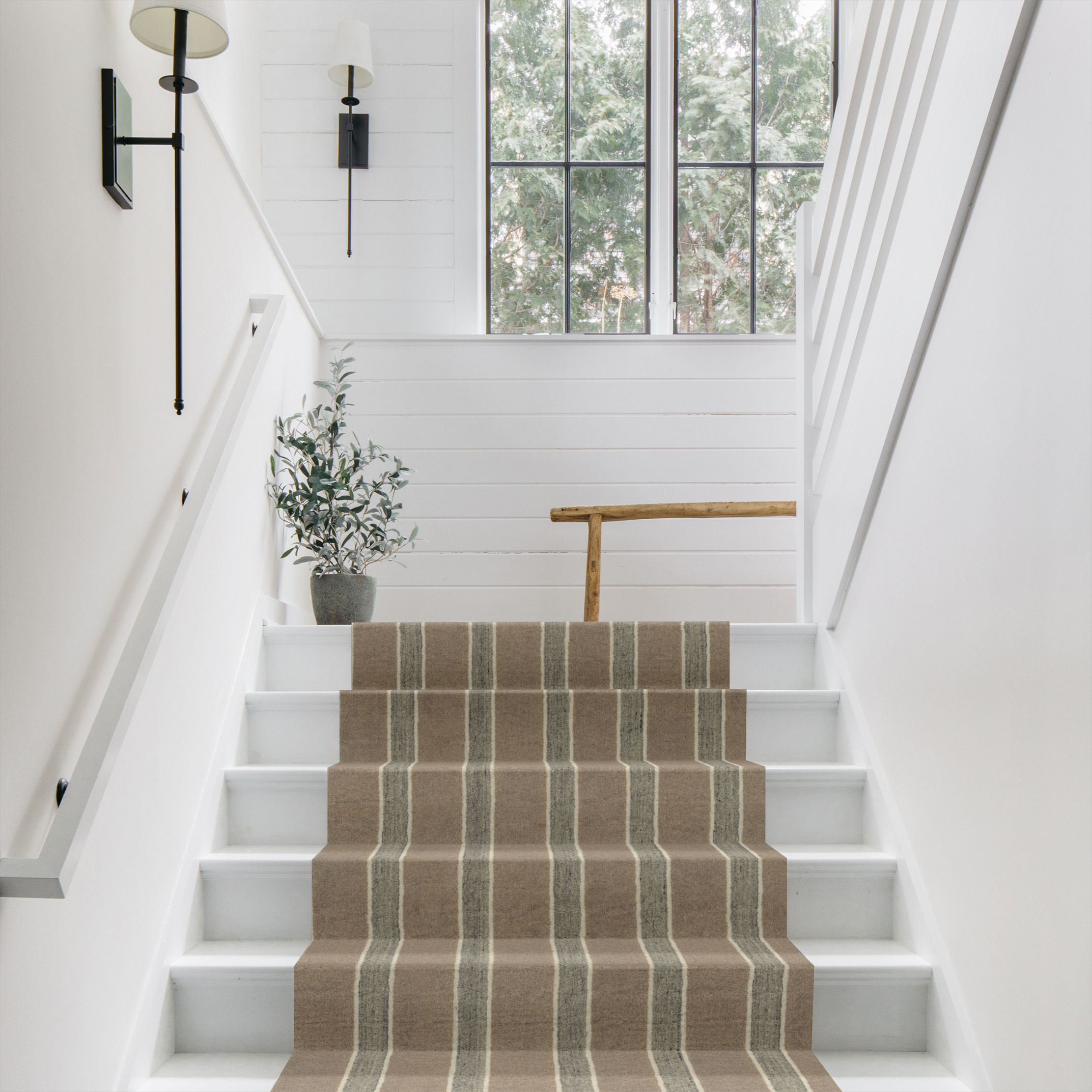 GALLERY GARDEN PATH ROOM