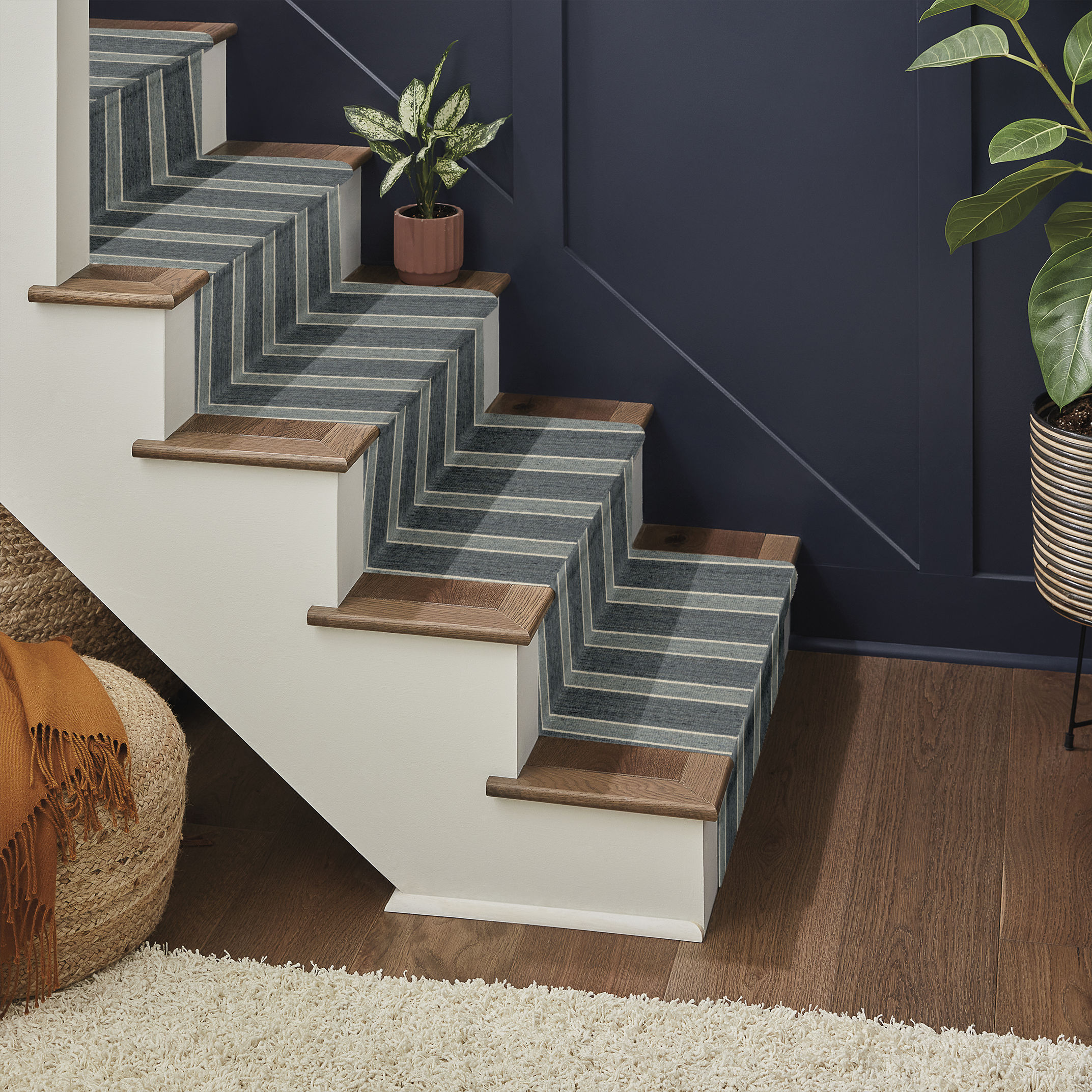 GALLERY WATERFALL ROOM