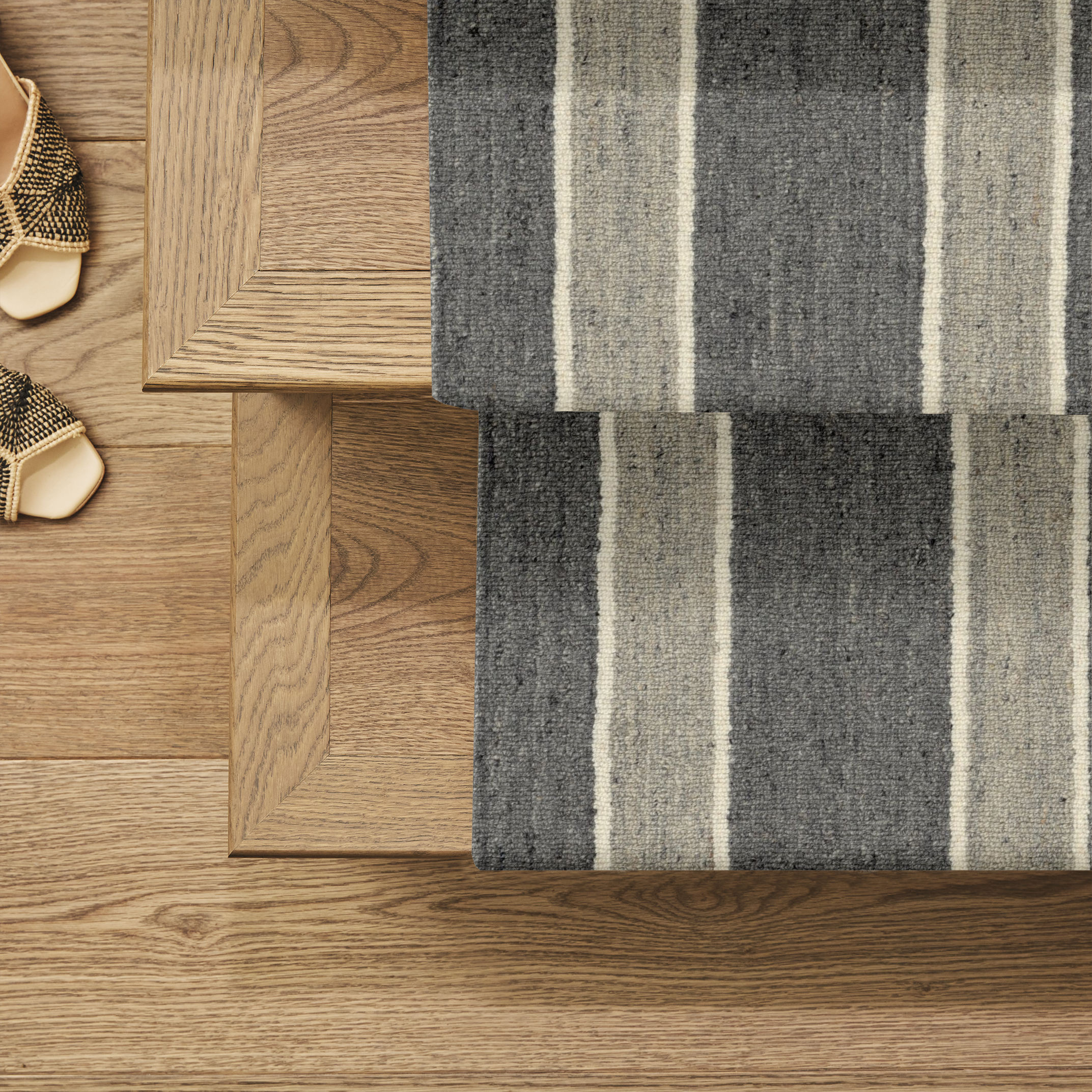 GALLERY STACKED STONE ROOM