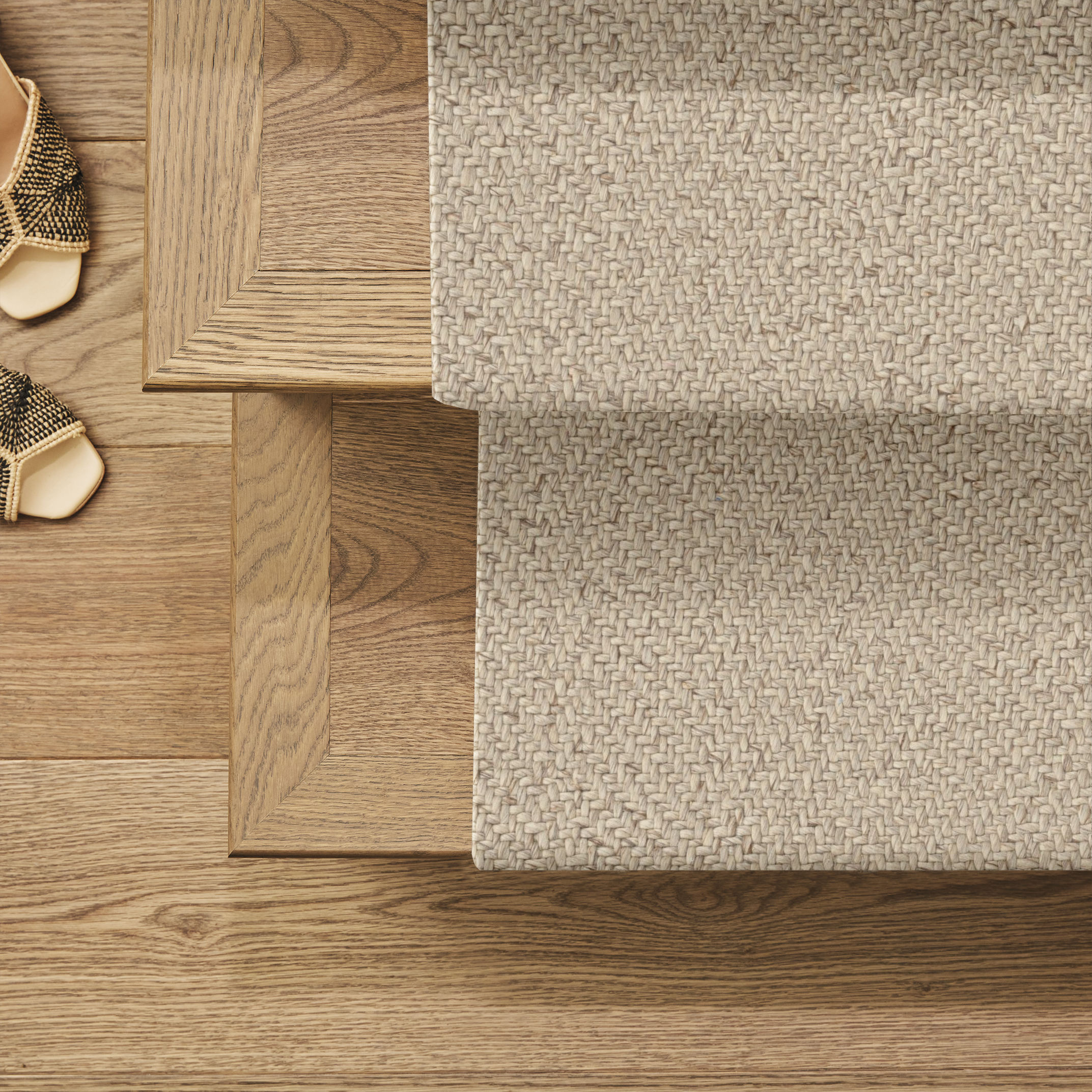 INTERWOVEN CASHMERE ROOM