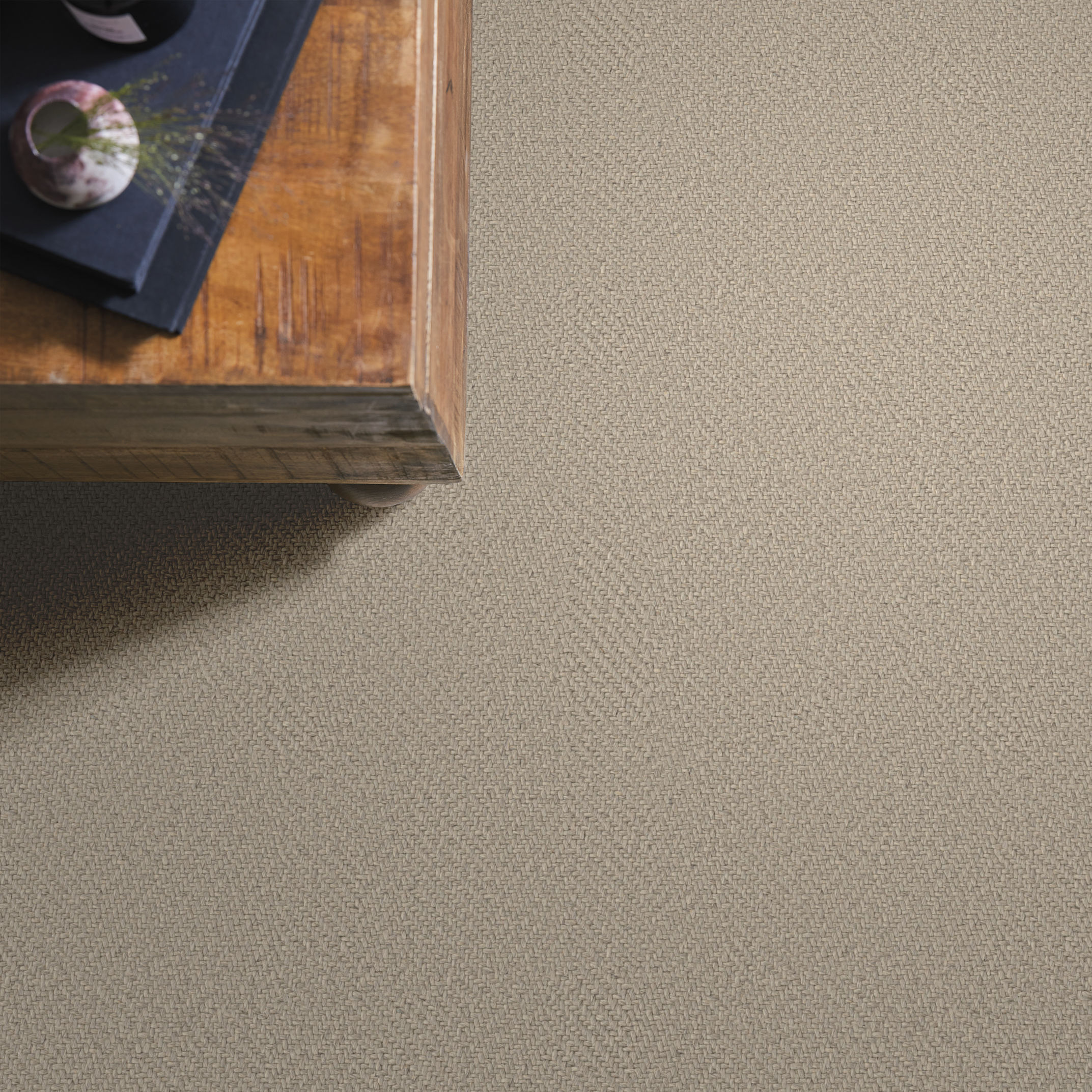 INTERWOVEN SILK ROOM