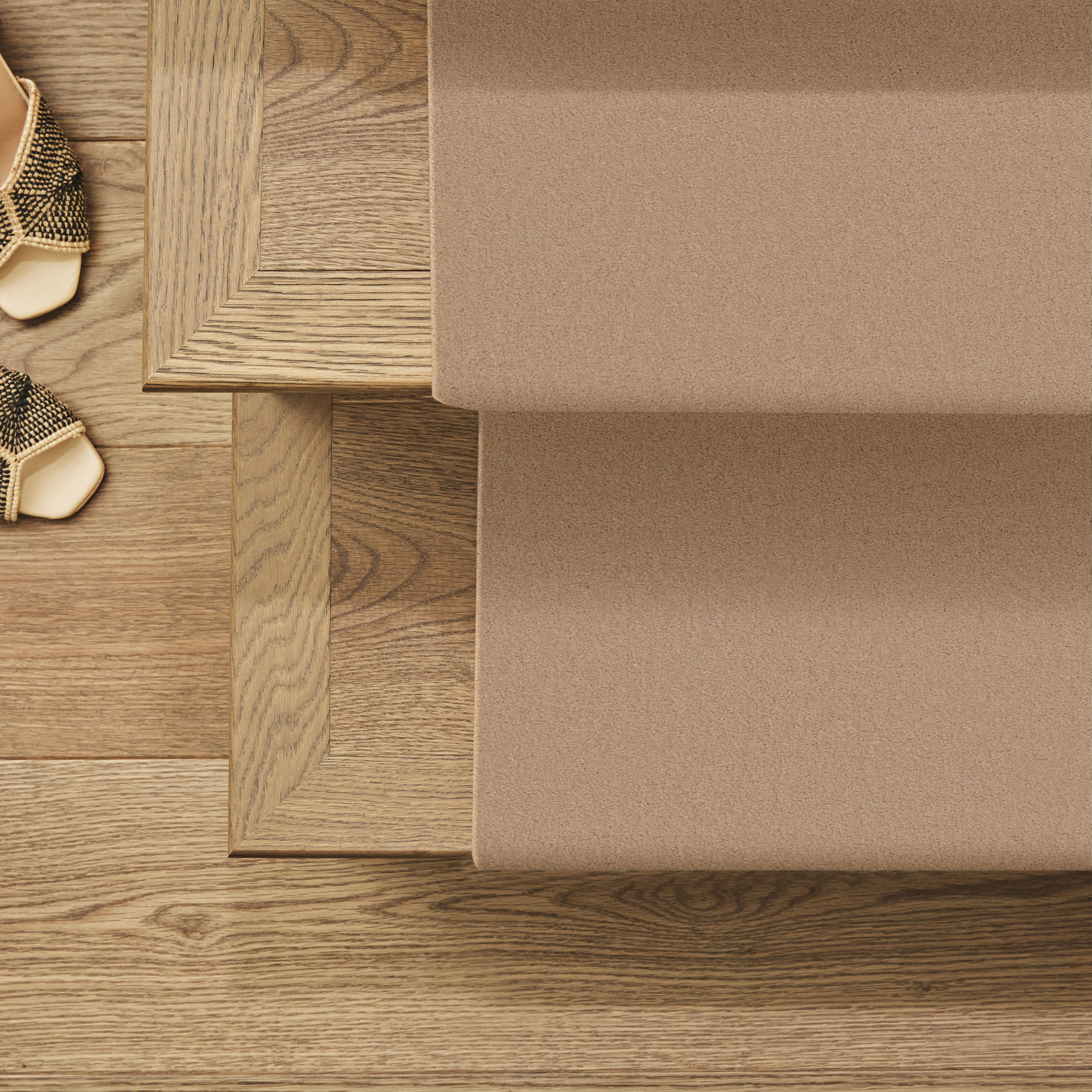 FINERY BAKED BEIGE ROOM