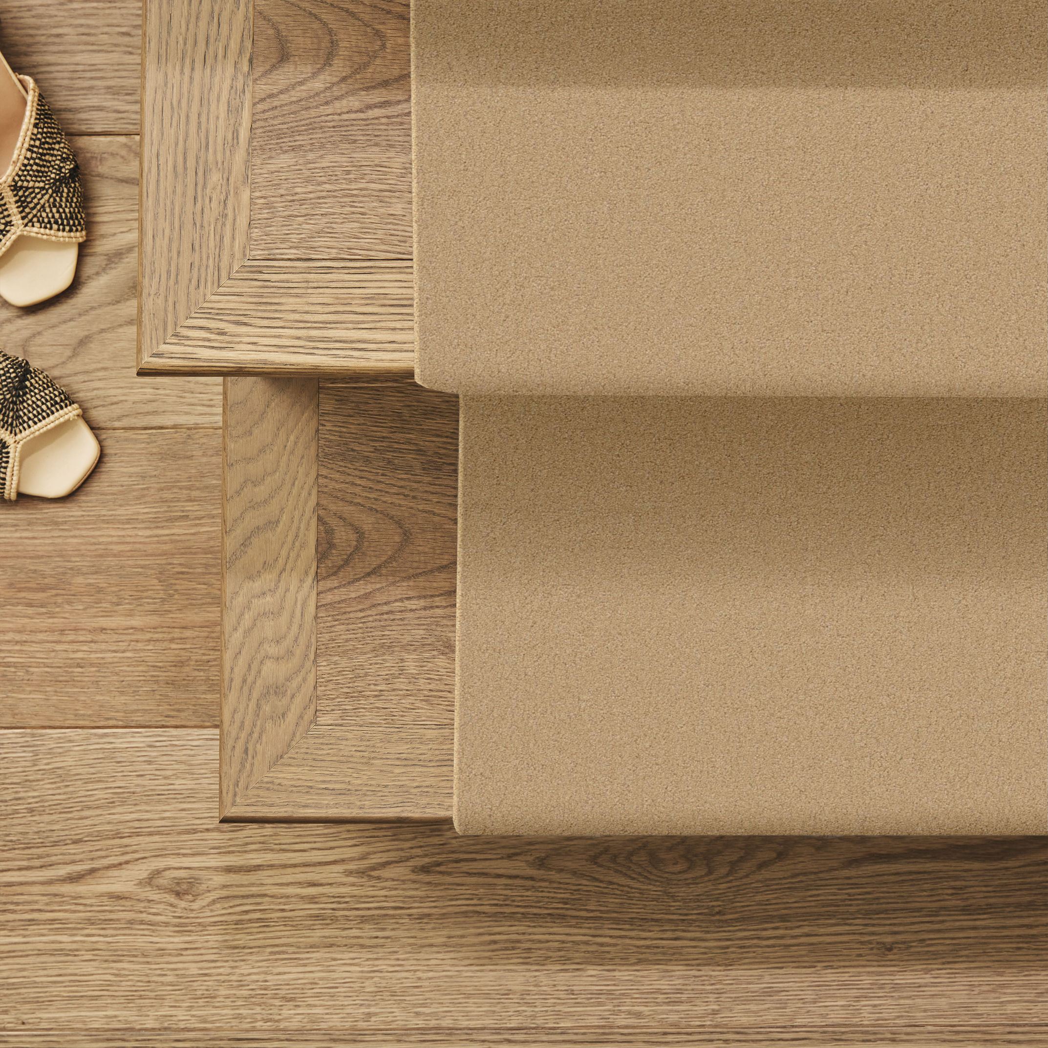 FINERY BUTTERCUP ROOM