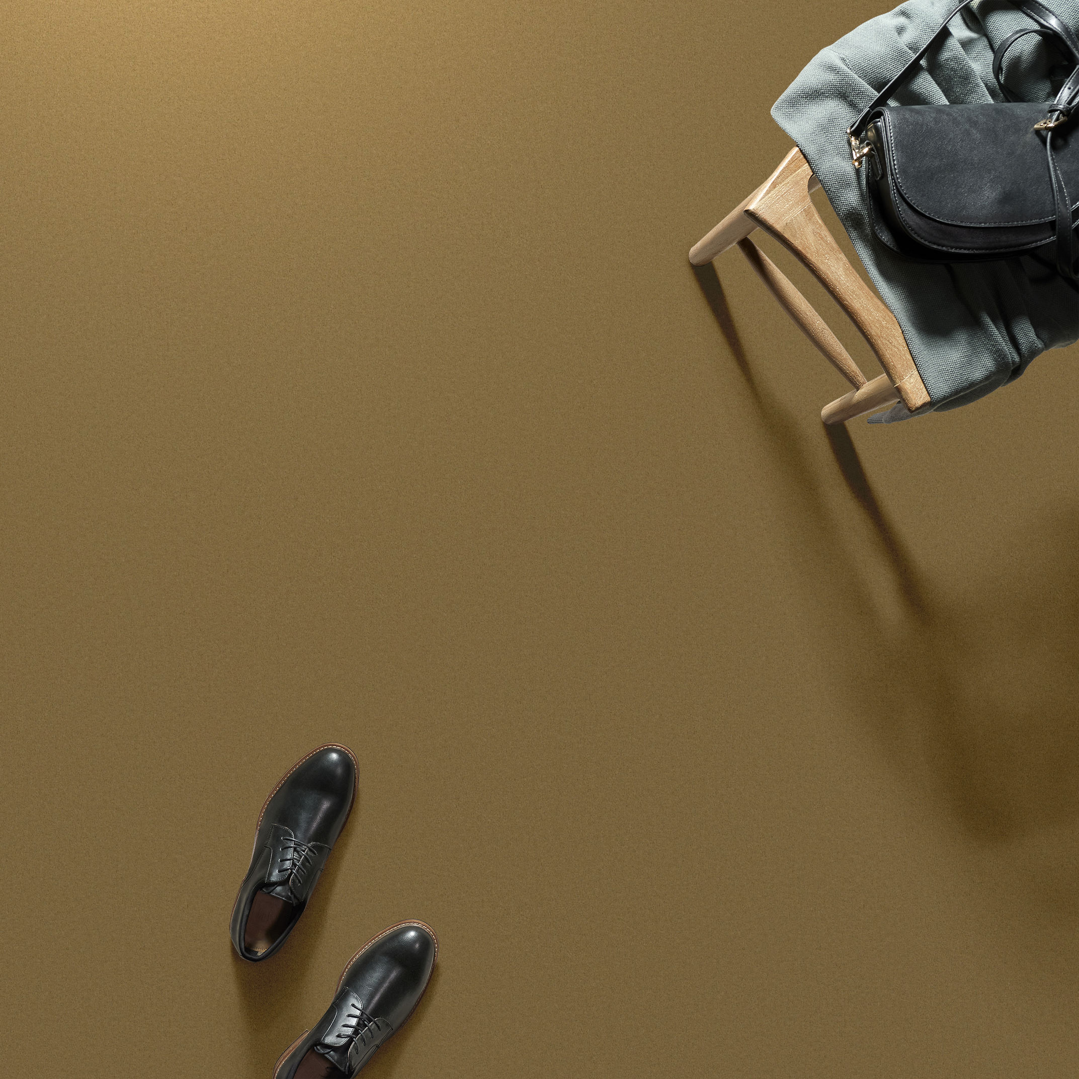 FINERY GOLD COIN ROOM