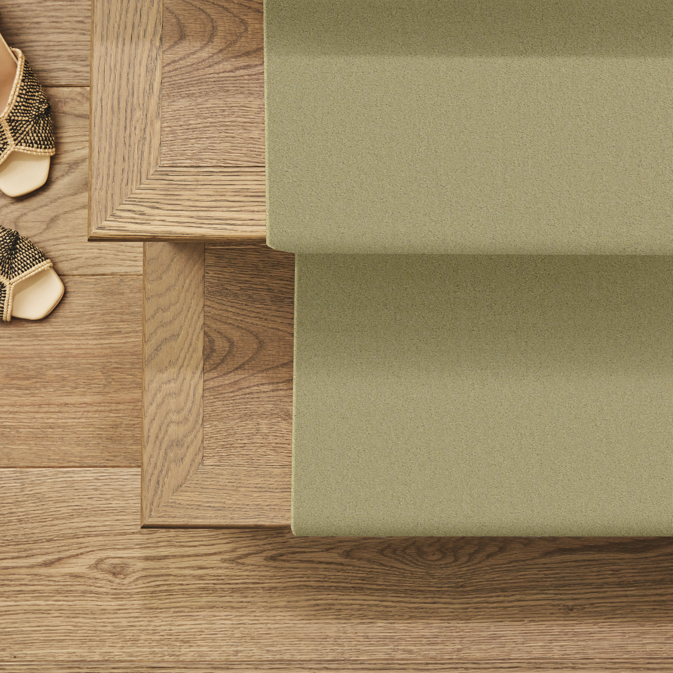 FINERY CHARTREUSE ROOM