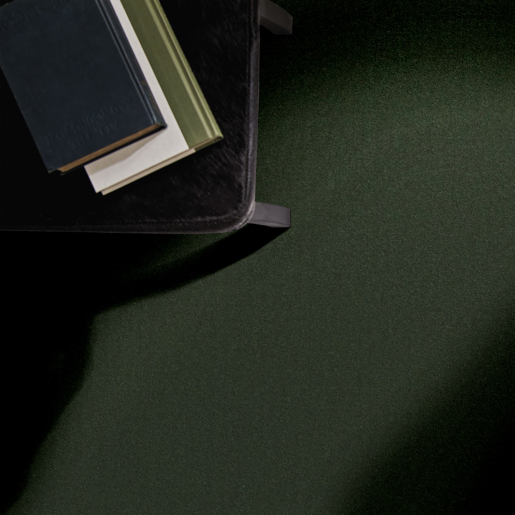 FINERY PALM LEAF ROOM