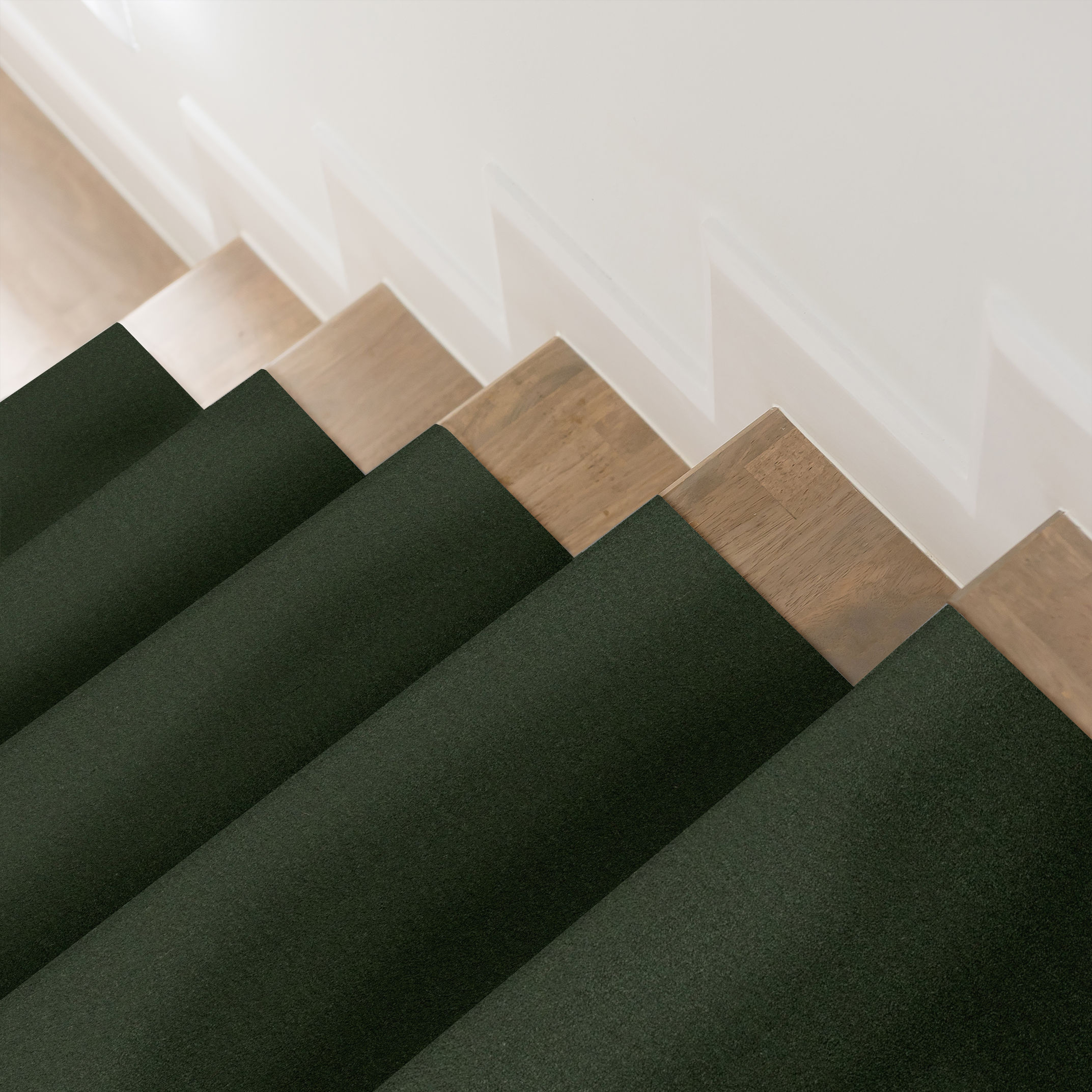 FINERY PALM LEAF ROOM