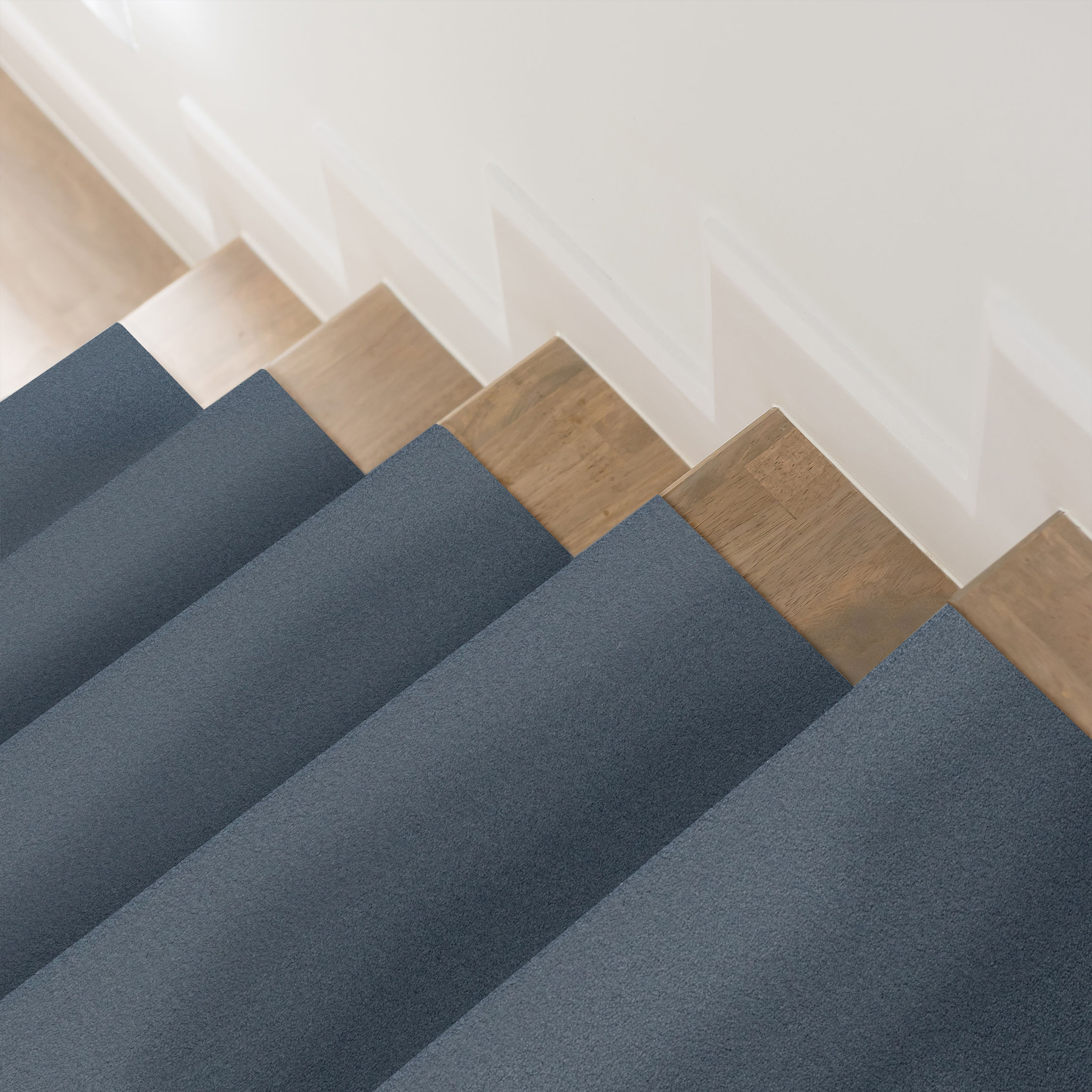 FINERY CAPRI BLUE ROOM