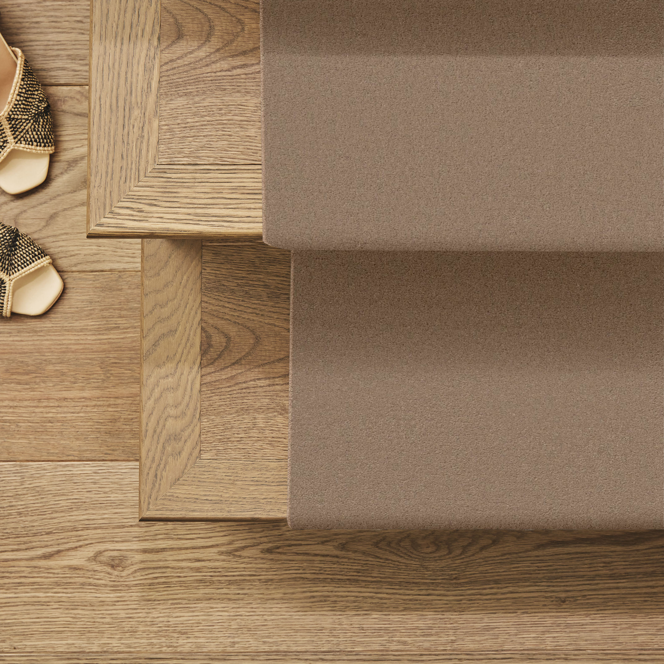 FINERY CRISP TAN ROOM