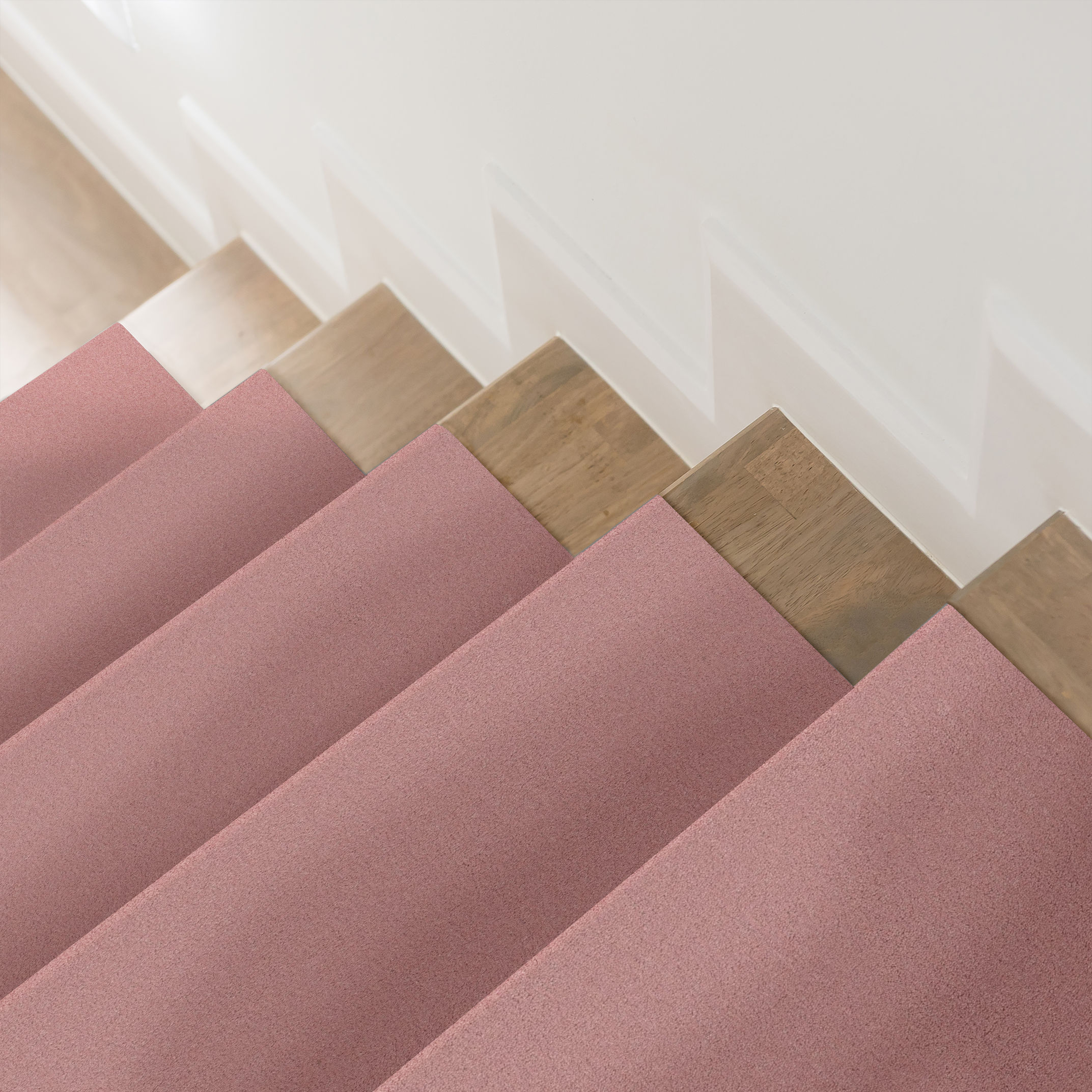 FINERY FIRST KISS ROOM