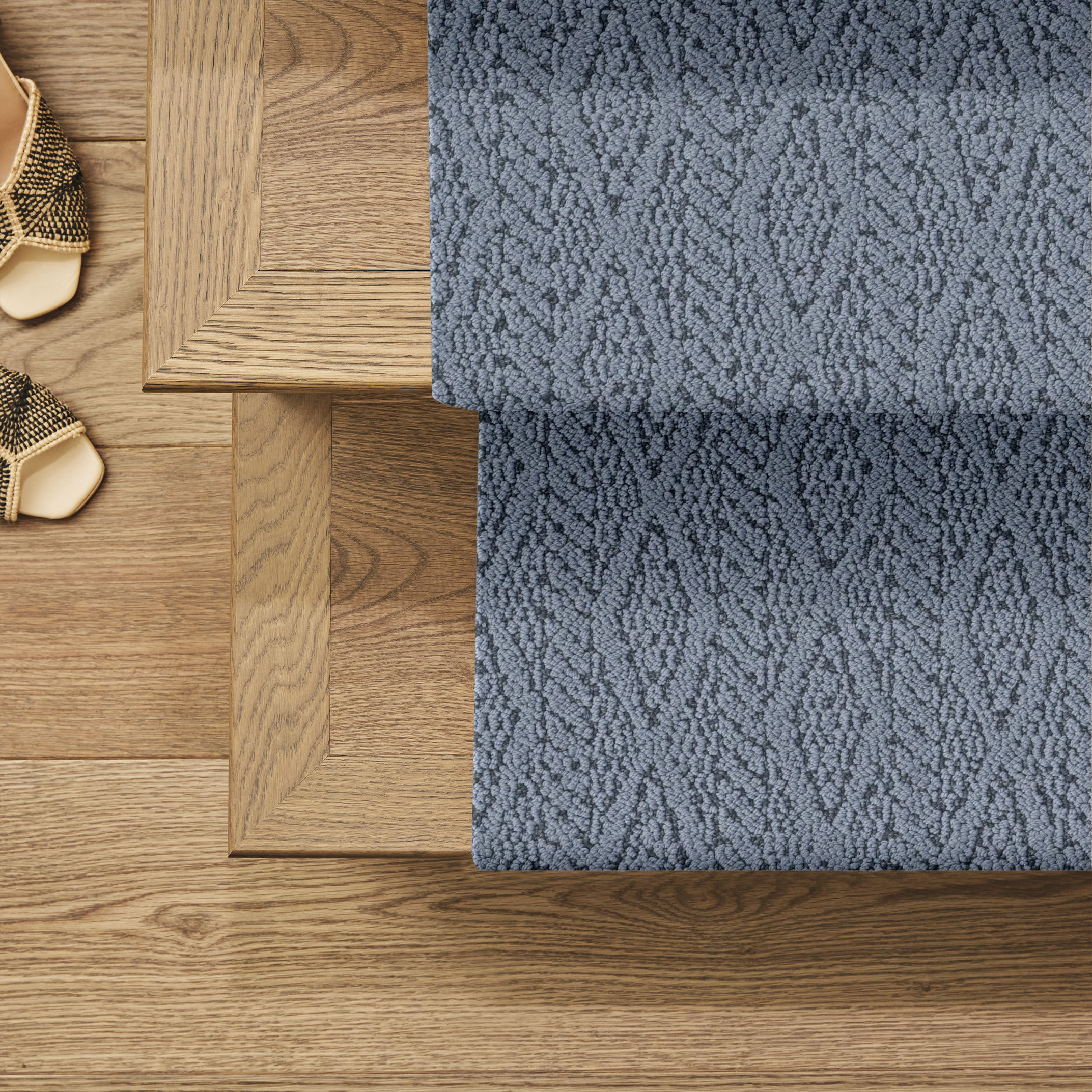 CROCHET OLD MONEY BLUE ROOM