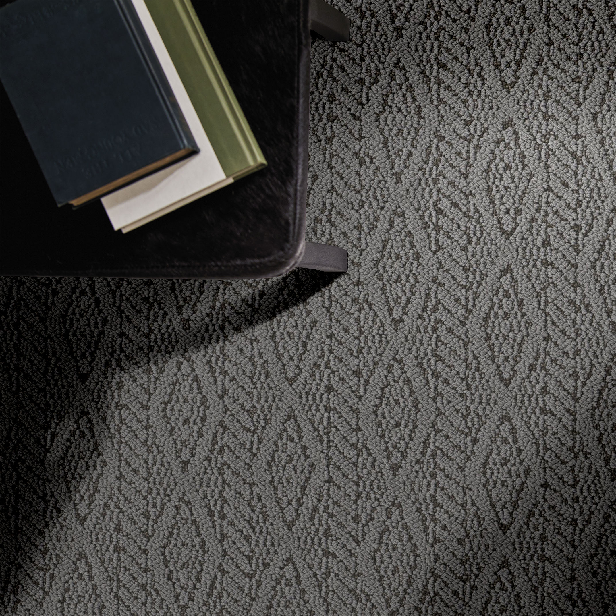 CROCHET GRAPHITE ROOM