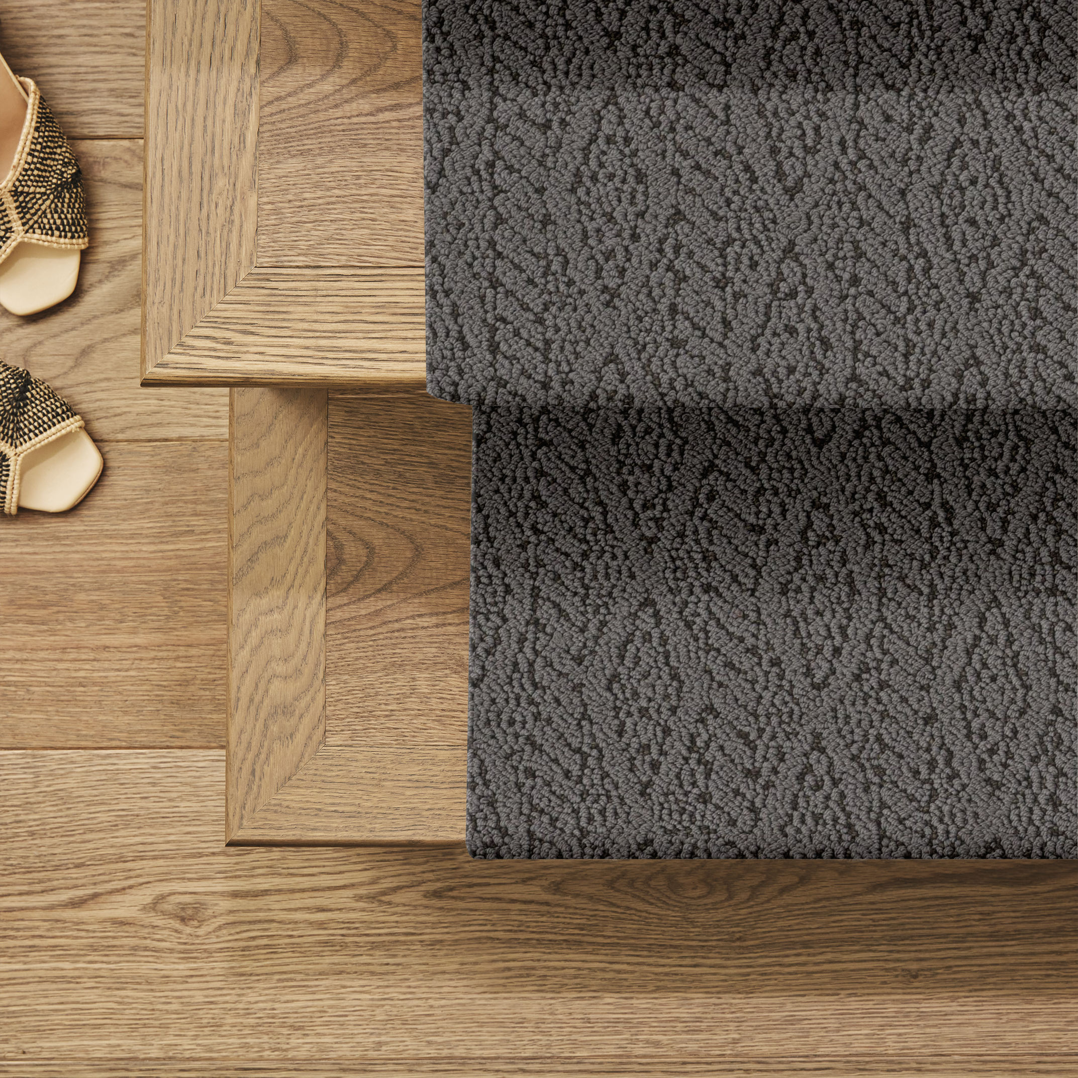 CROCHET MIDNIGHT HOUR ROOM