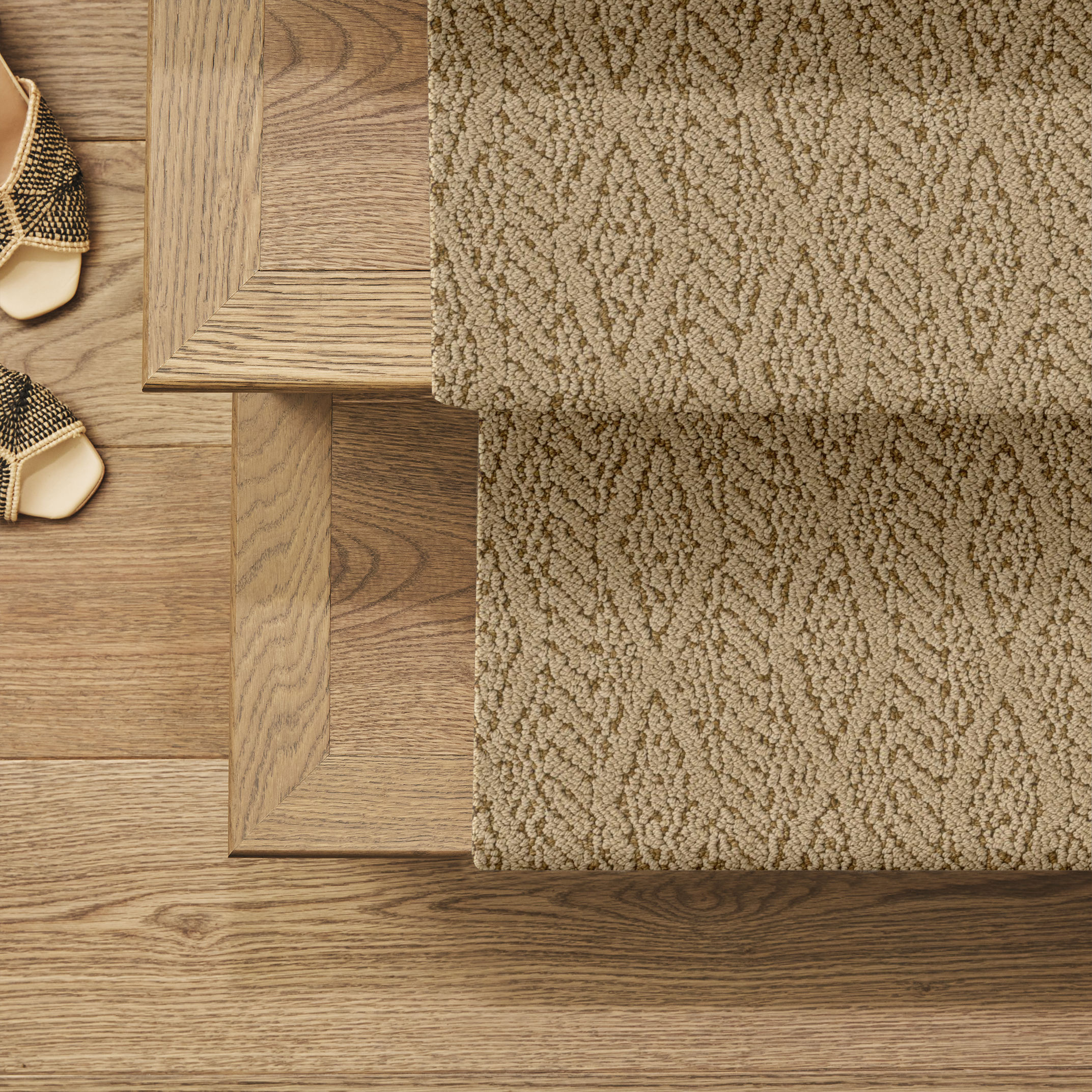 CROCHET POCKET WATCH ROOM