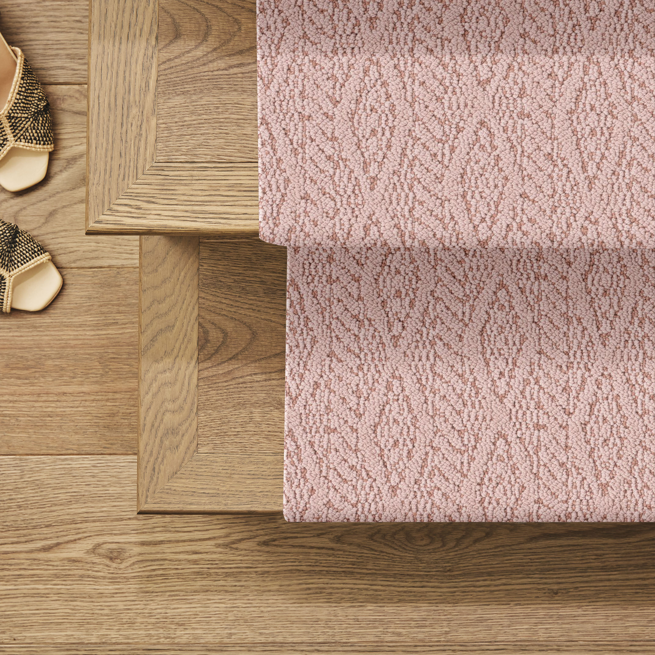 CROCHET VINTAGE ROSE ROOM