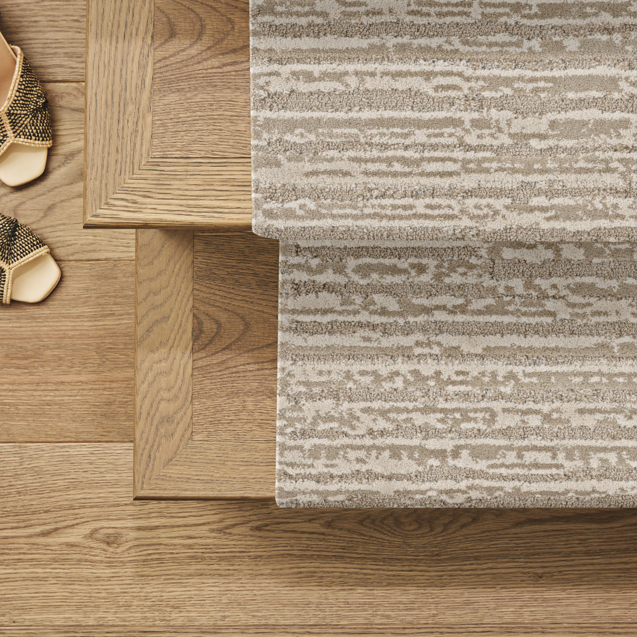 ZION WARM IVORY ROOM