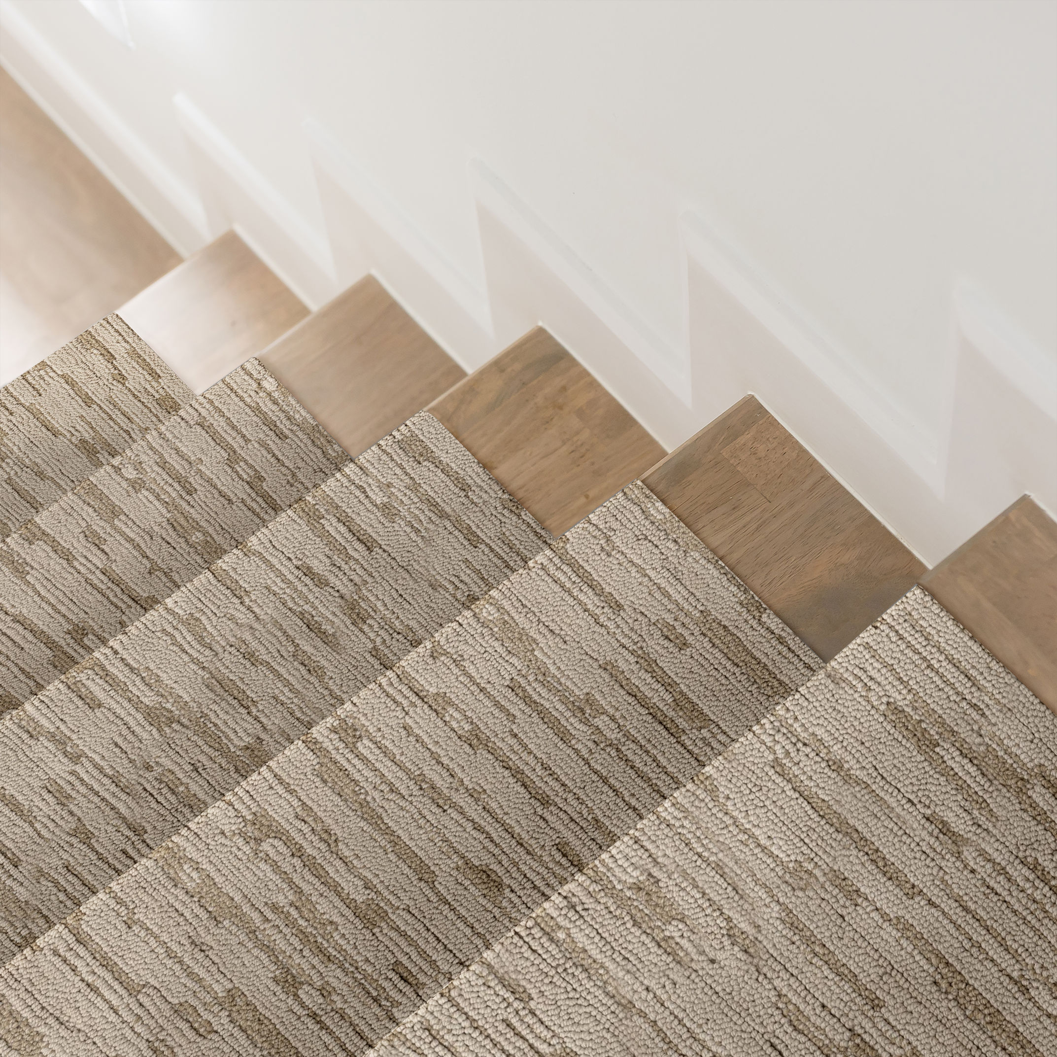 LOOM RIVIERA BEACH ROOM