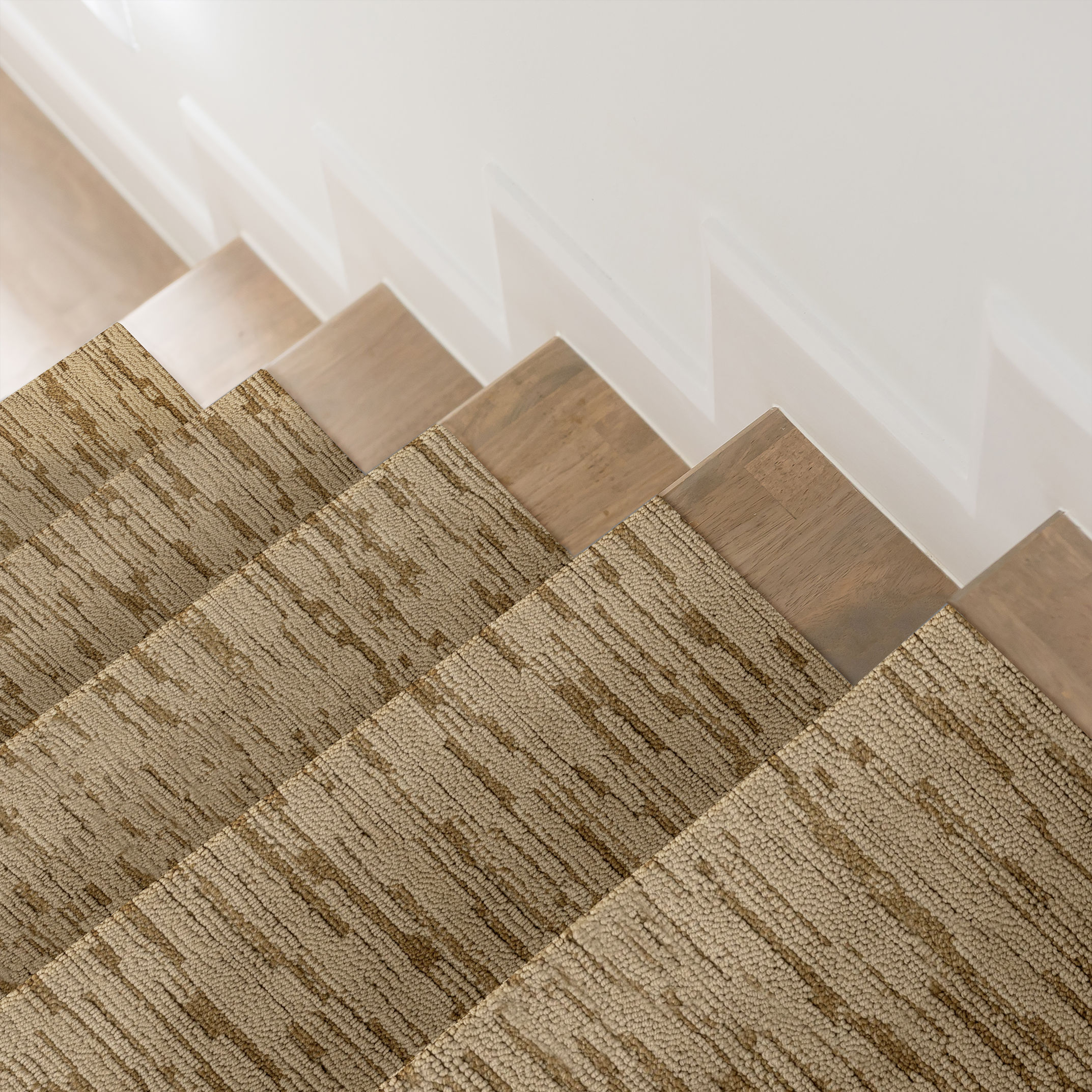 LOOM POCKET WATCH ROOM